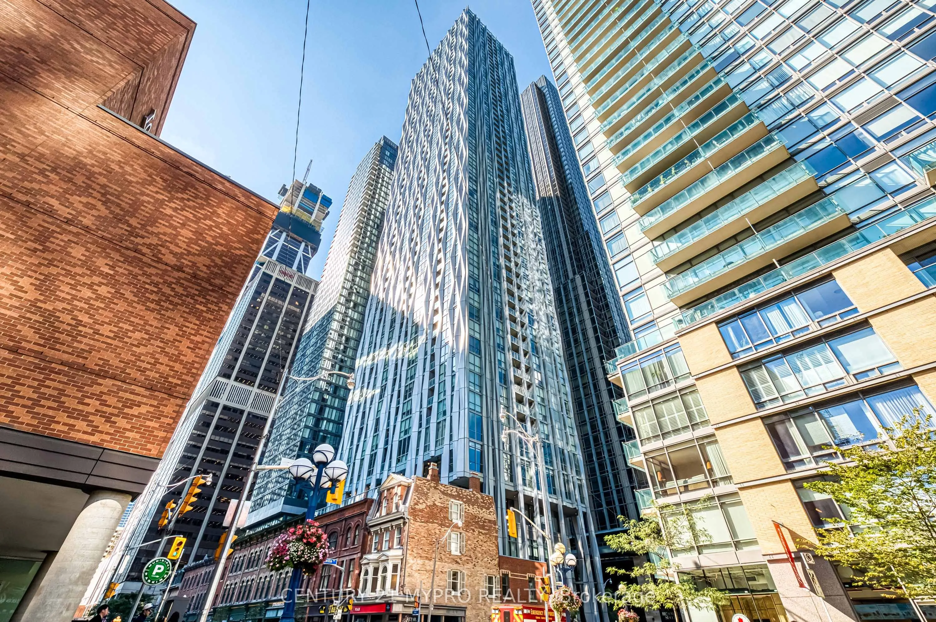1 Yorkville Avenue, #3603