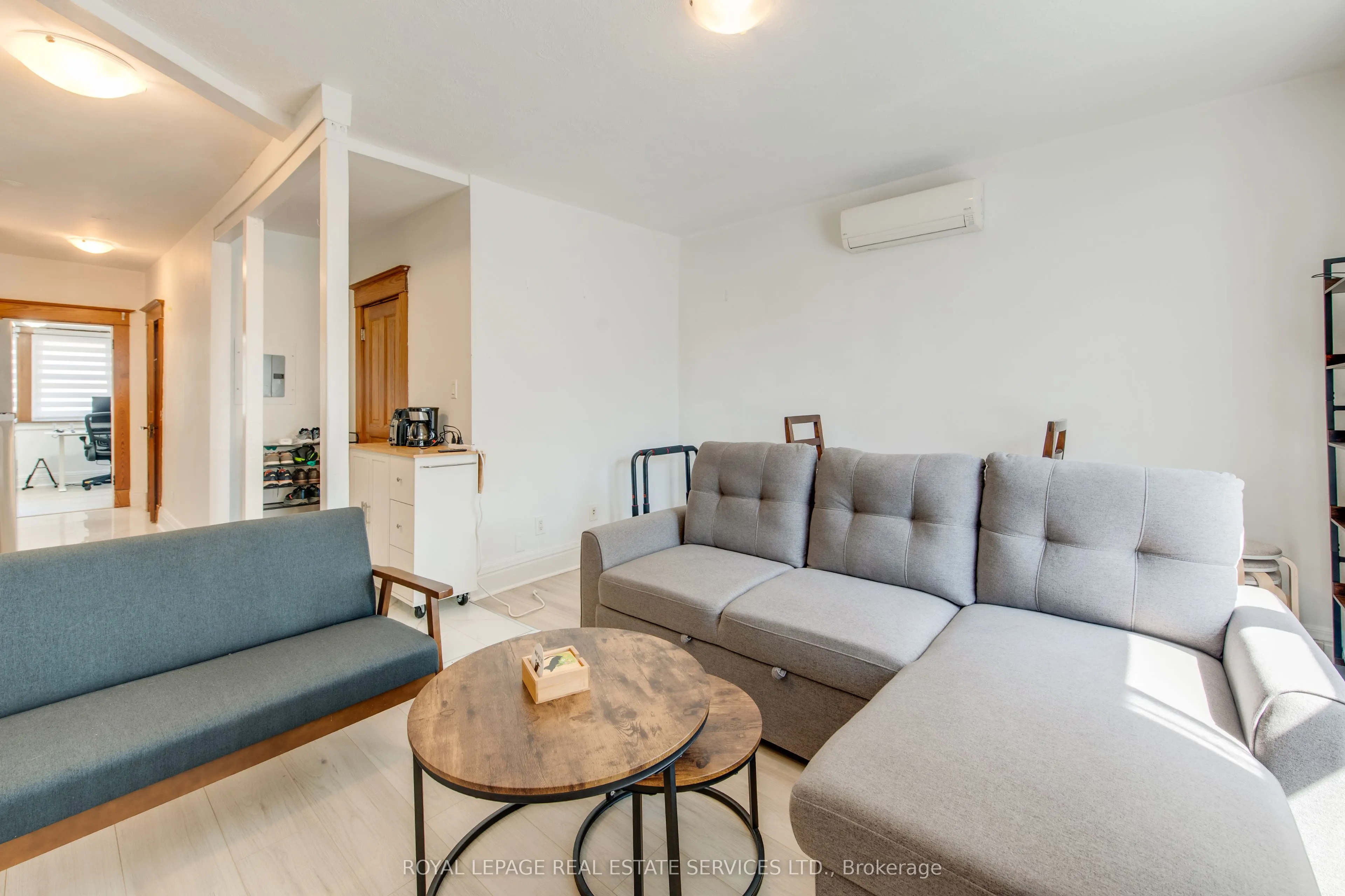 18 Shorncliffe Avenue, #2