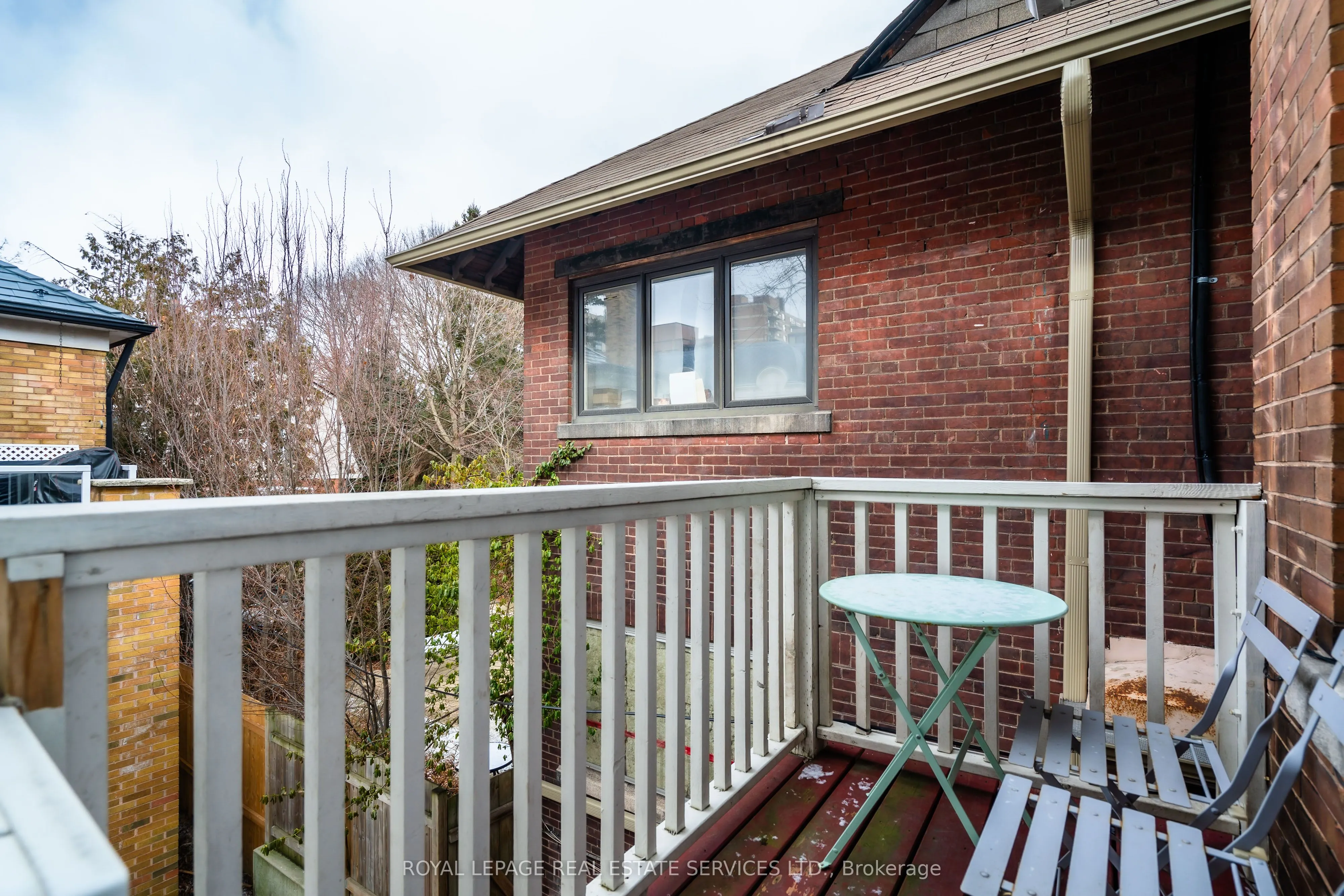18 Shorncliffe Avenue, #2