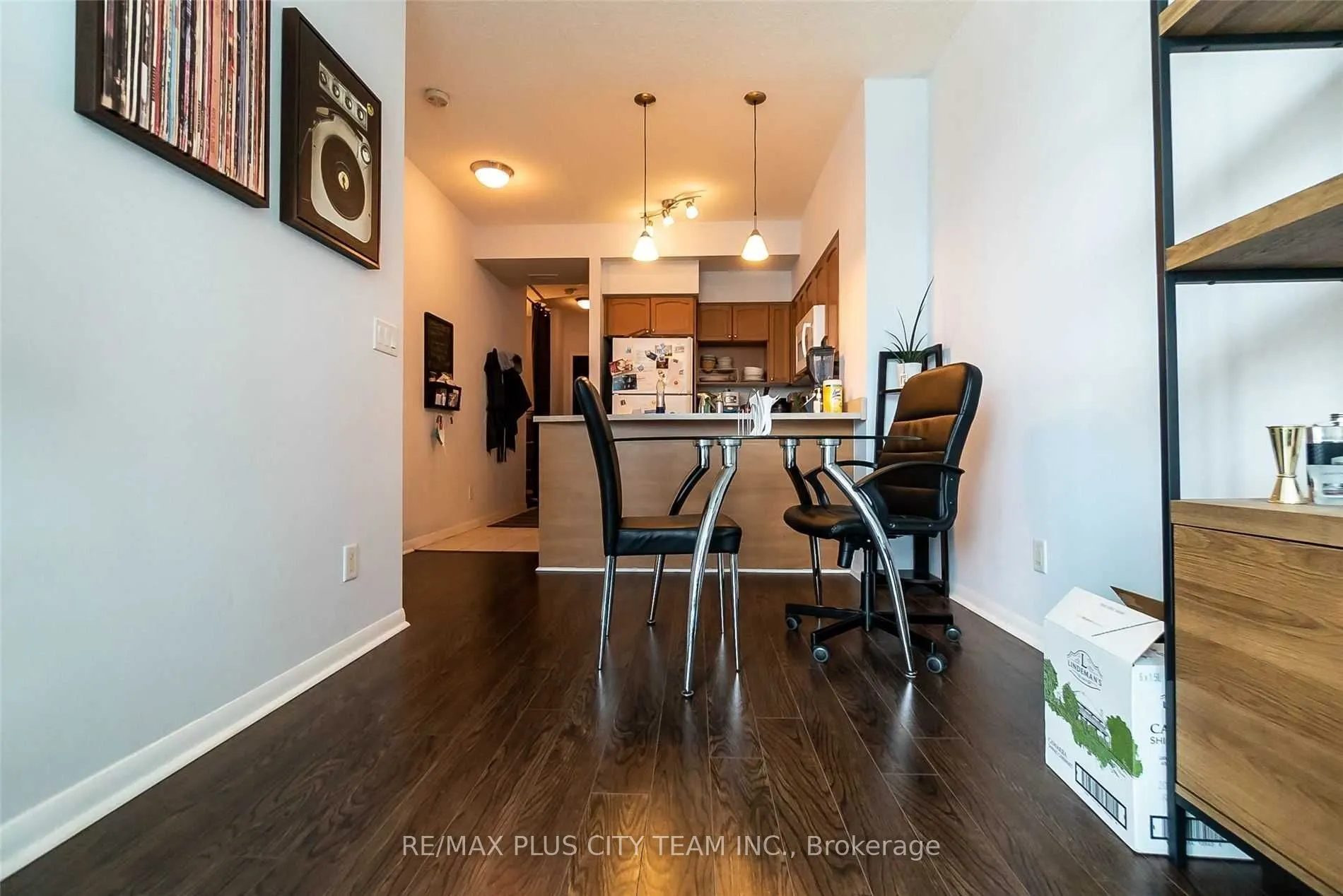 18 Yonge Street, #3702