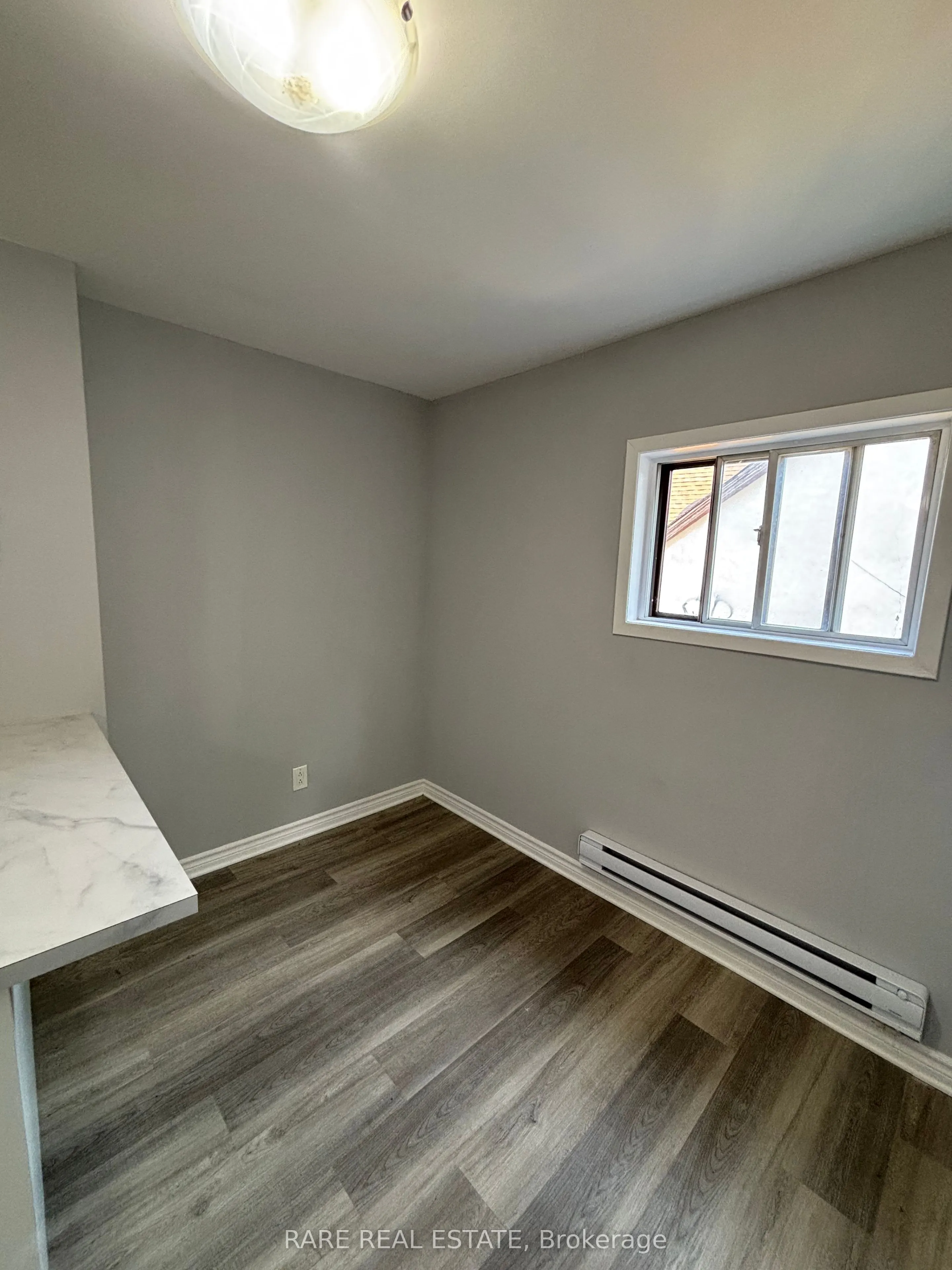 253 Augusta Avenue, #4