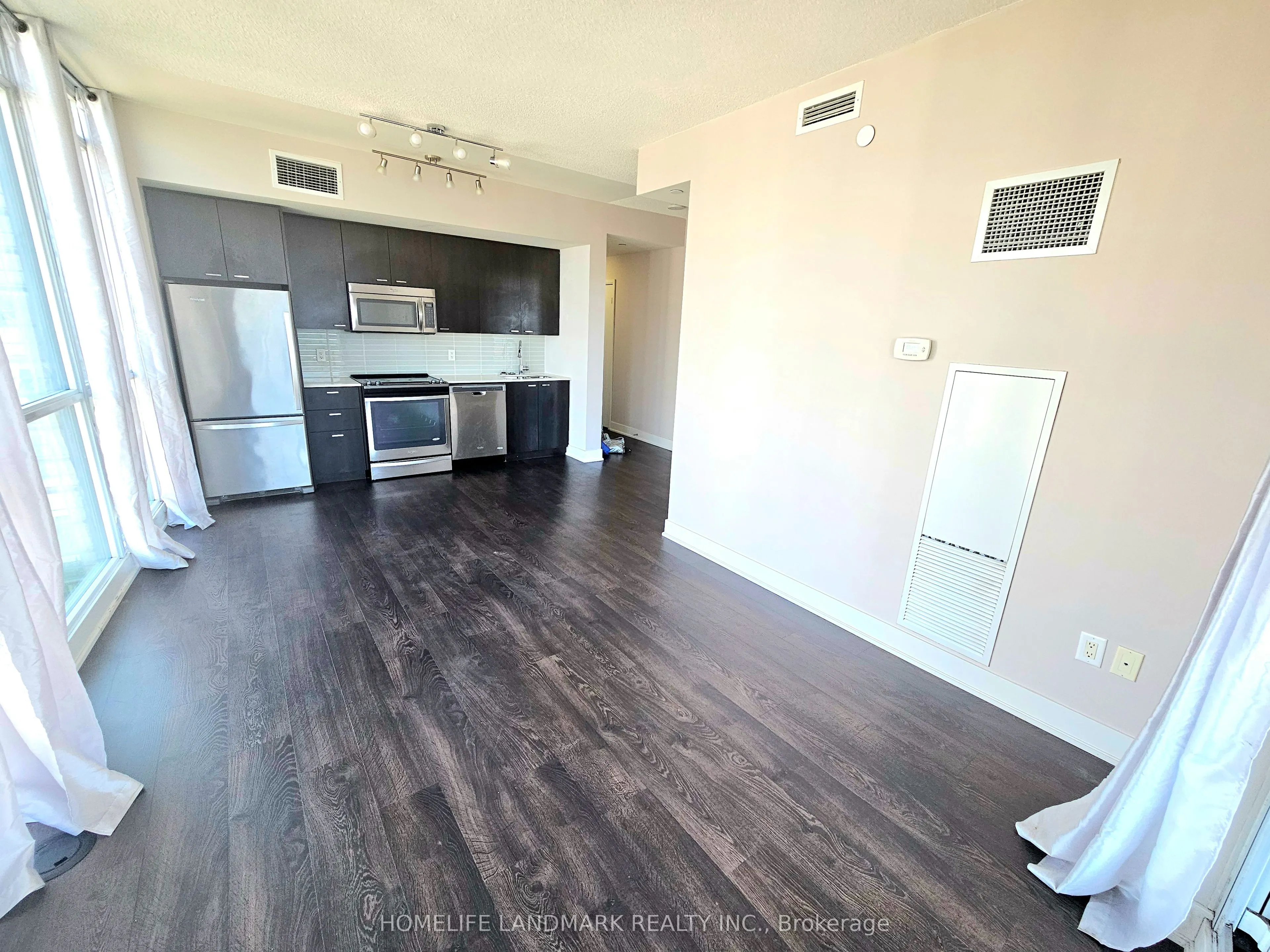 30 Roehampton Avenue, #2108
