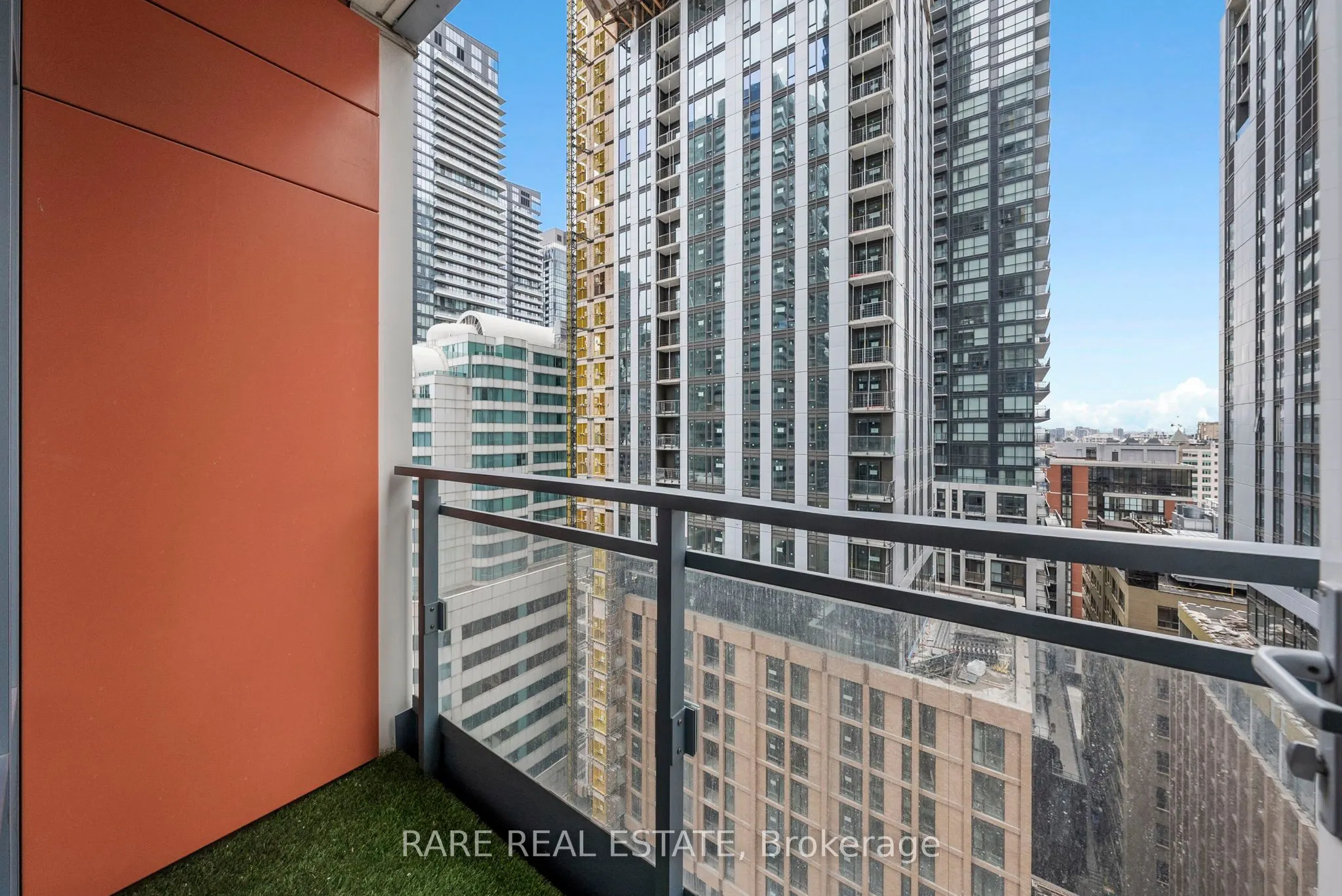 21 Widmer Street, #1602