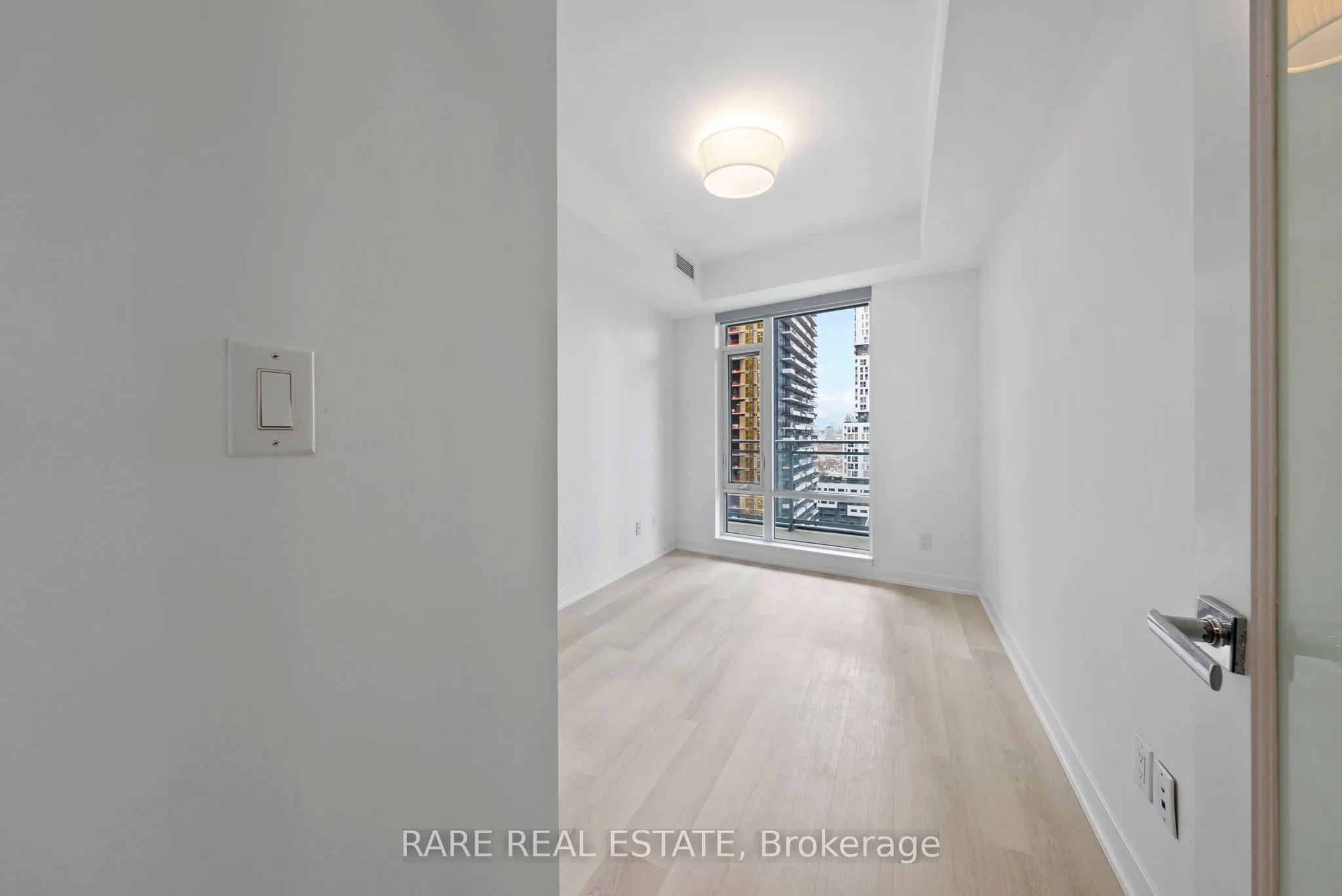 21 Widmer Street, #1602
