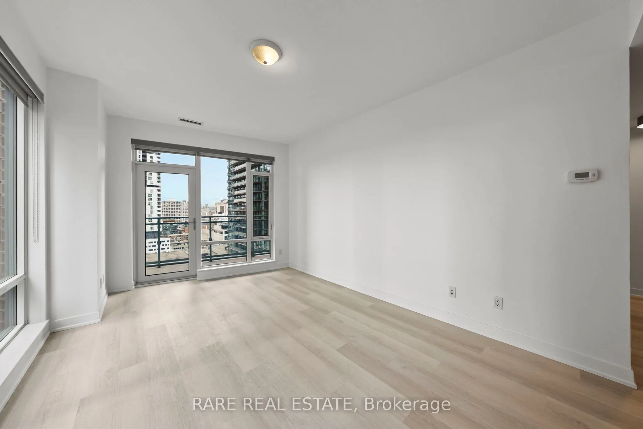 21 Widmer Street, #1602