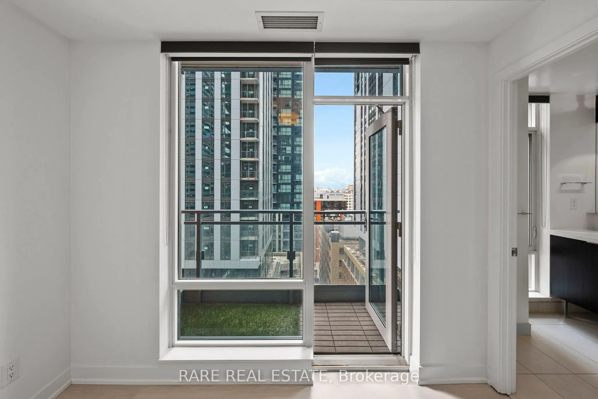 21 Widmer Street, #1602