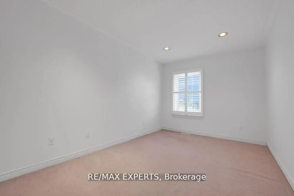 3348 Bayview Avenue, #M