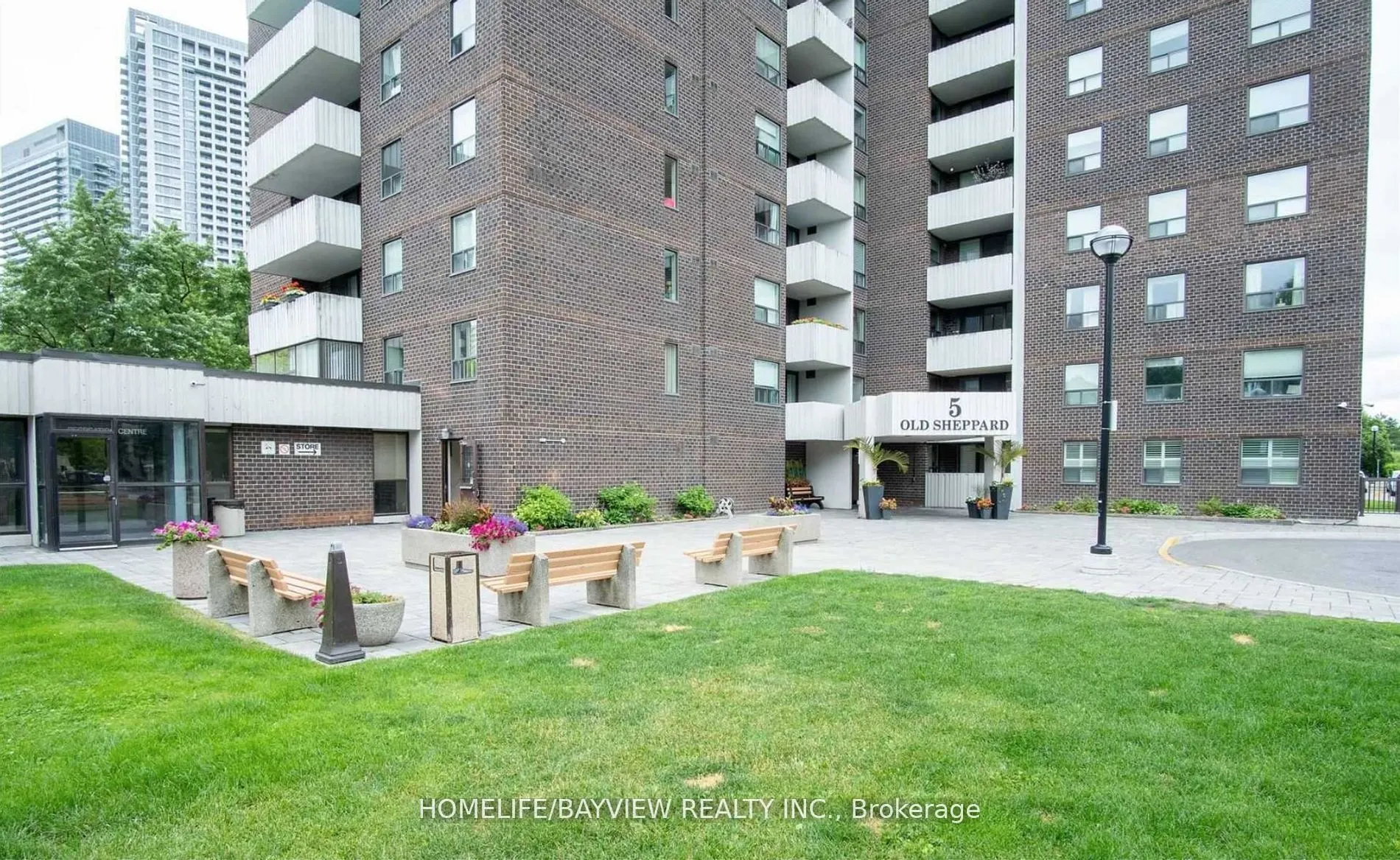 5 Old Sheppard Avenue, #301
