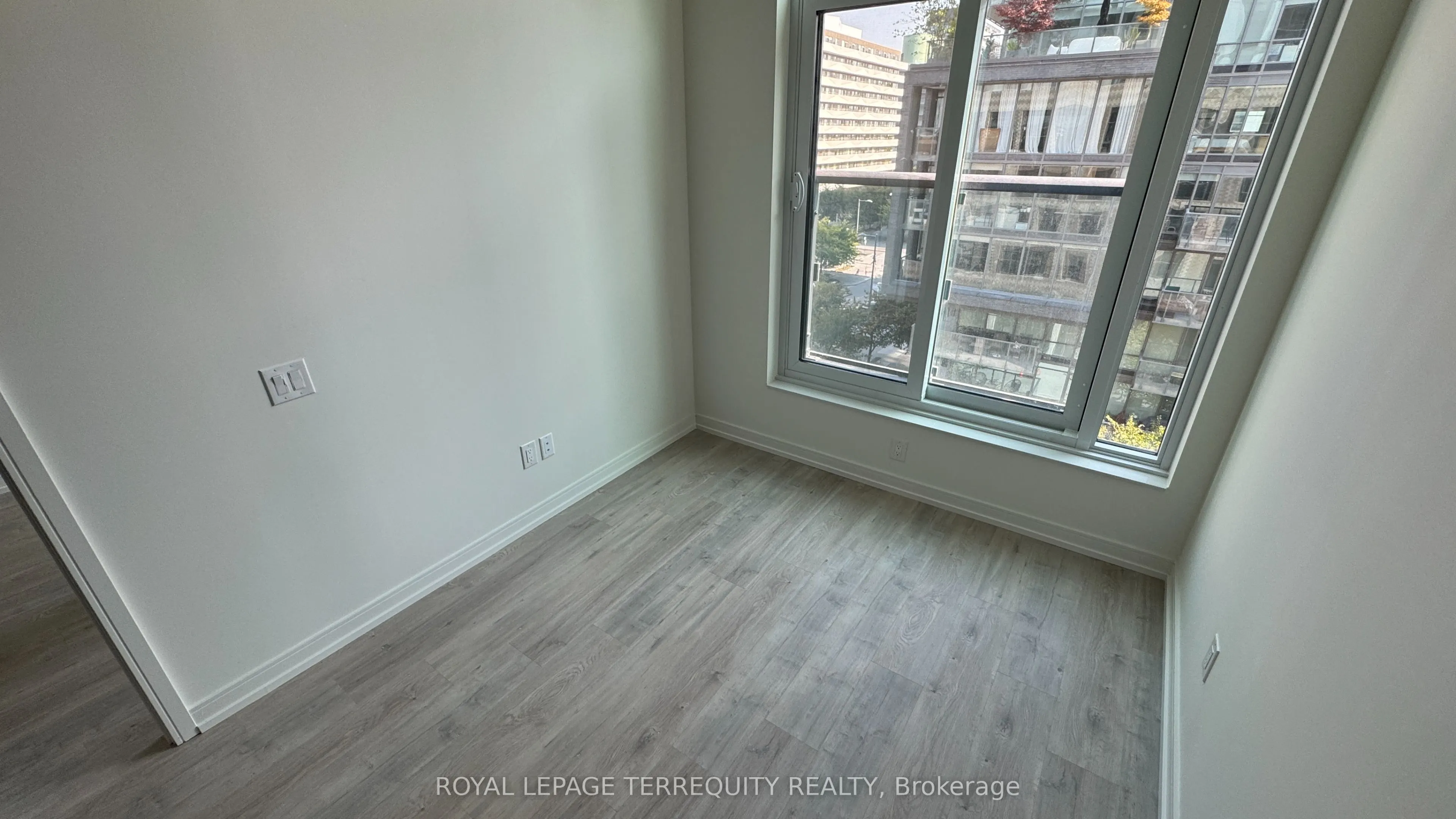 425 Front Street E, #608