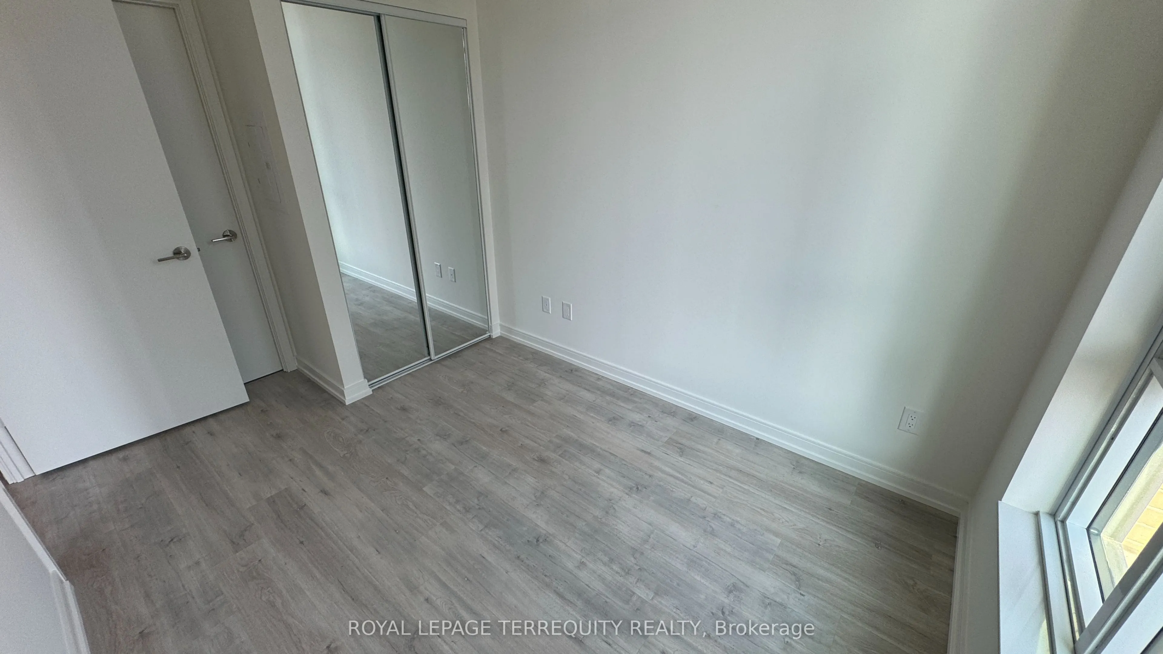 425 Front Street E, #608