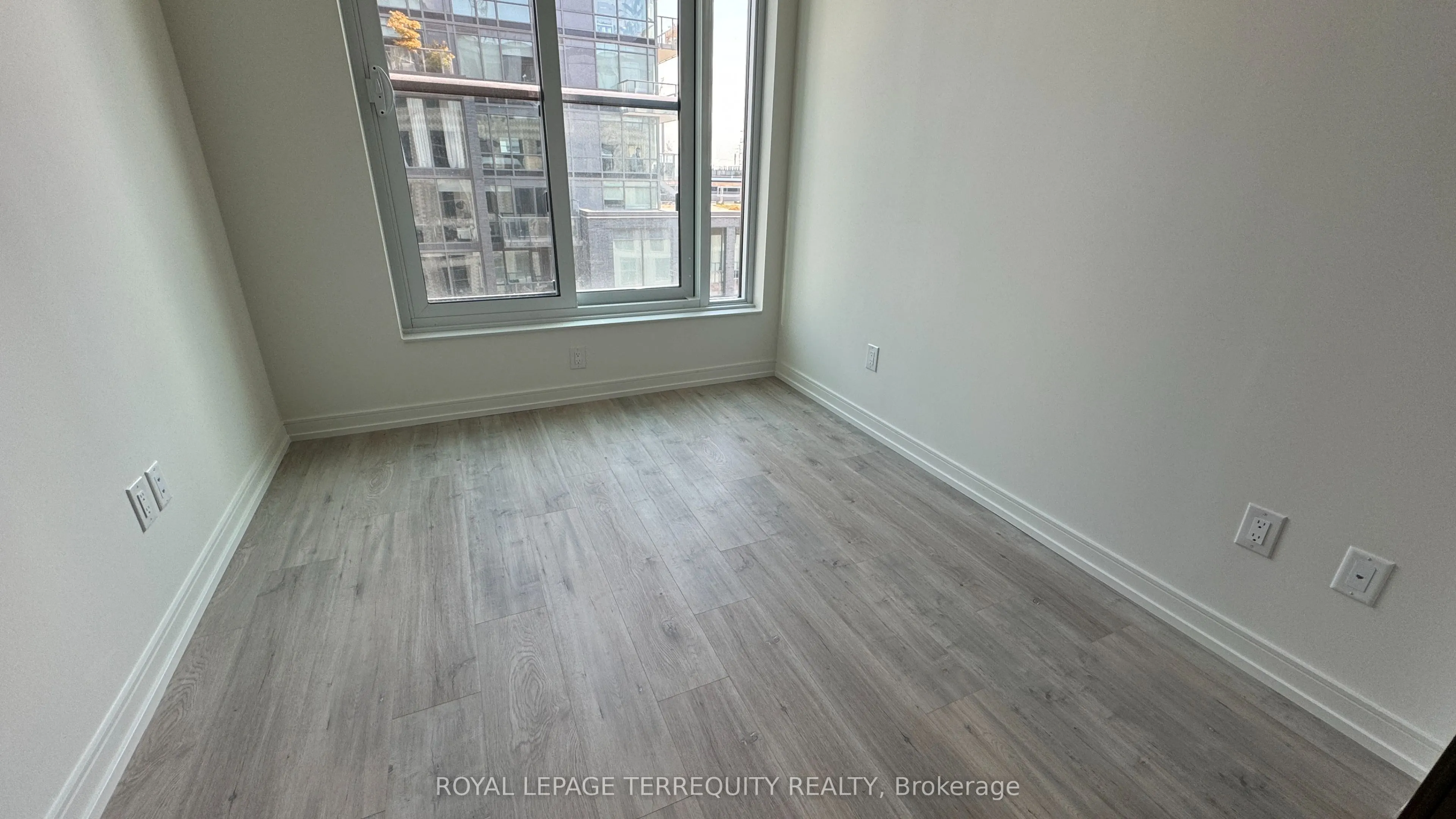 425 Front Street E, #608