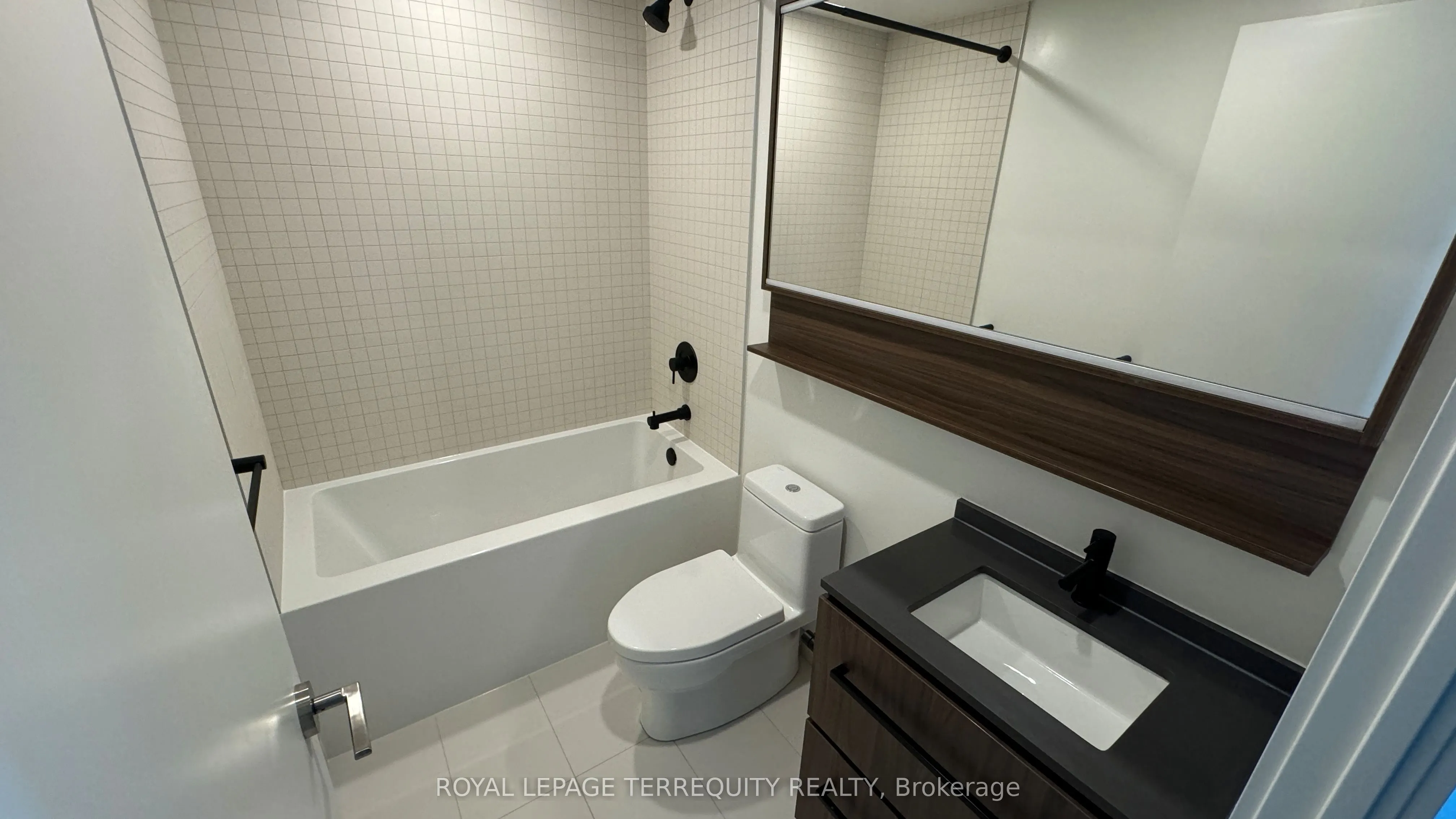 425 Front Street E, #608