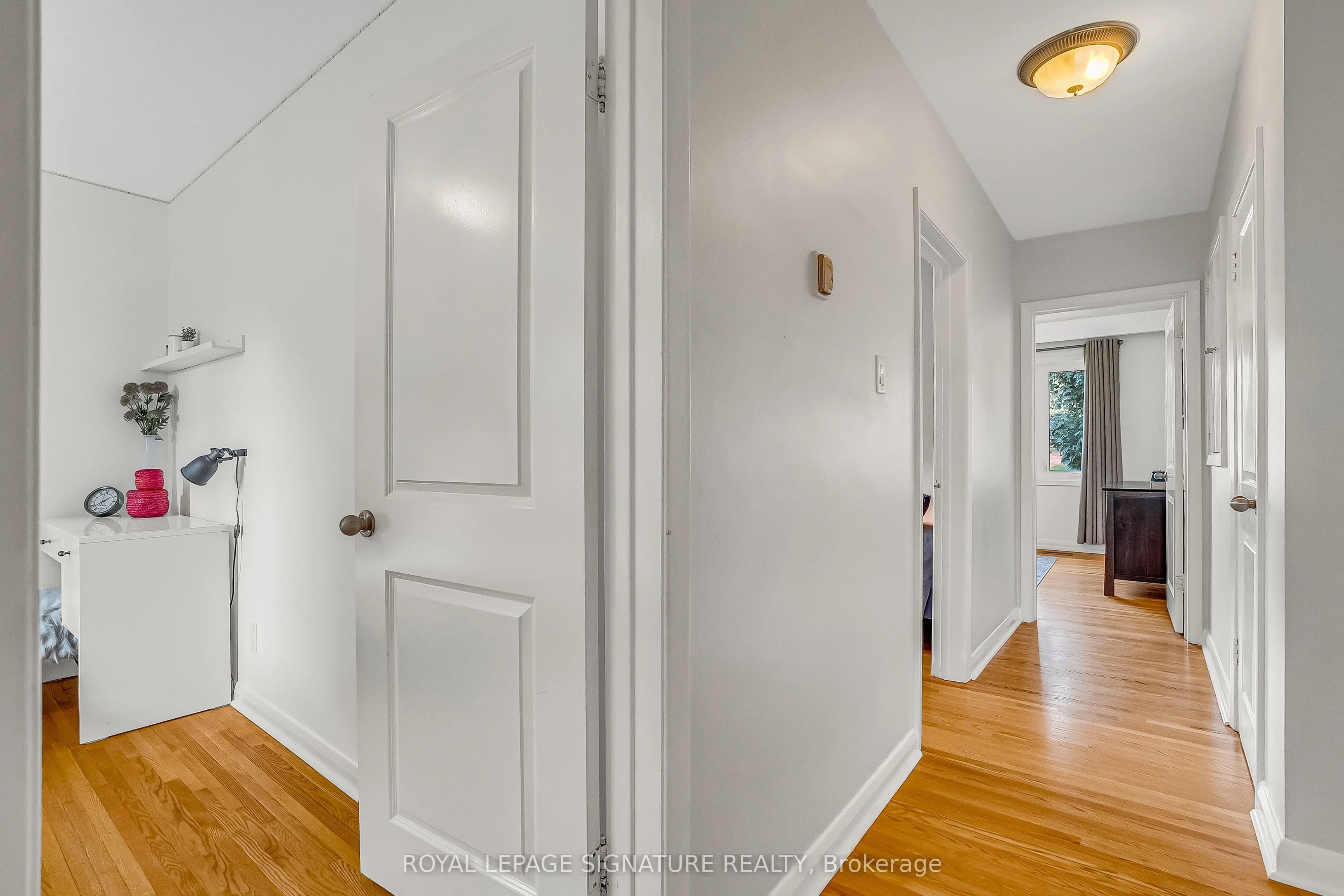 19 Caronport Crescent