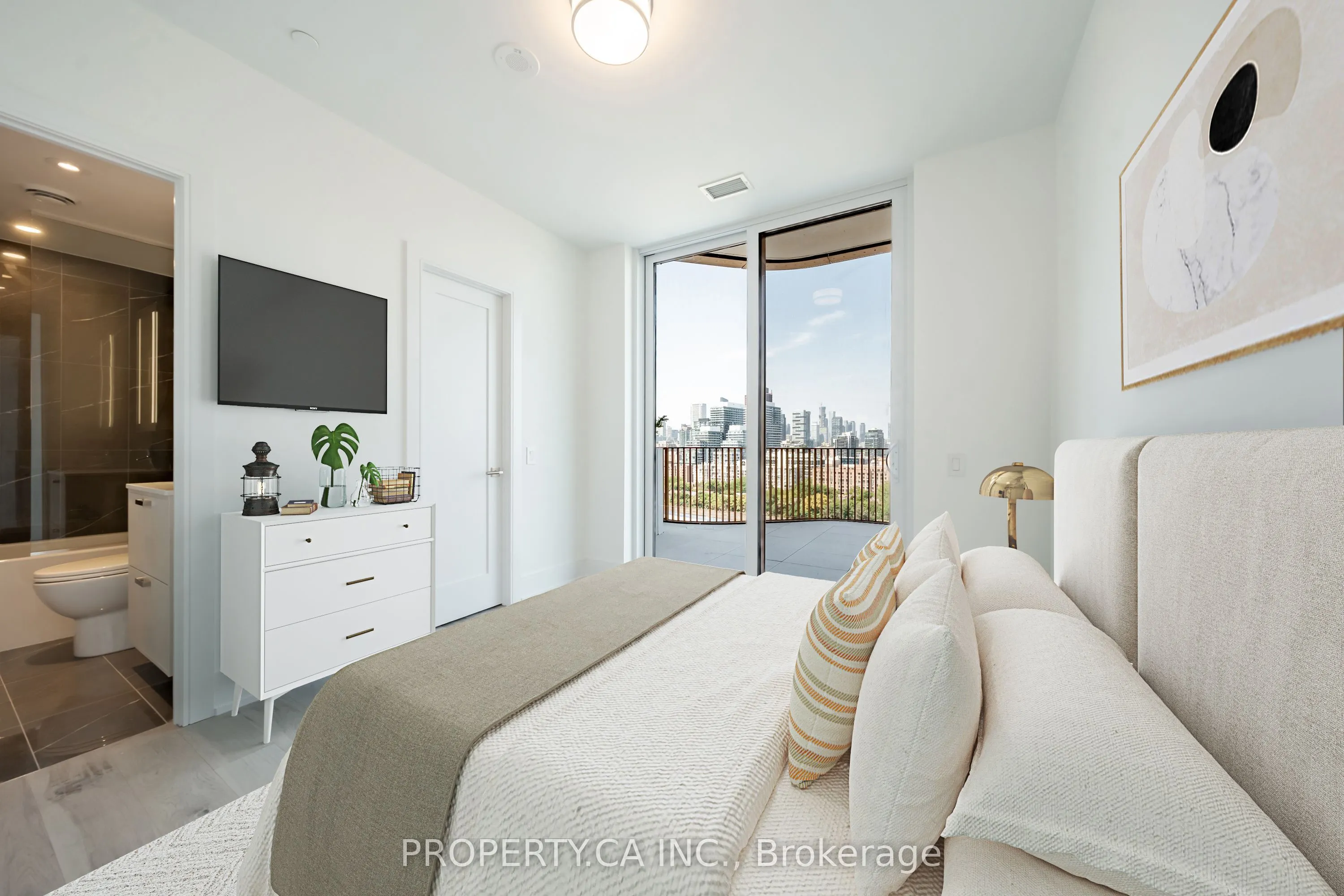 155 Merchants Wharf, #1331