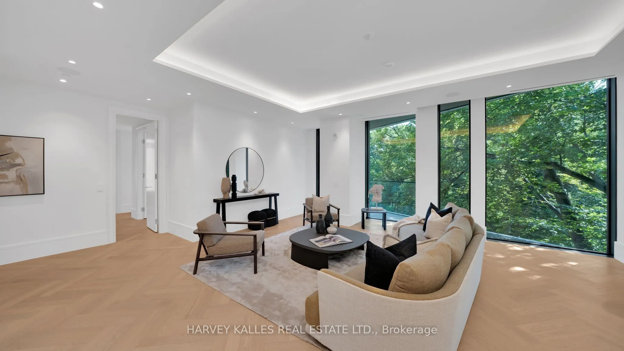 7 Dale Avenue, #304