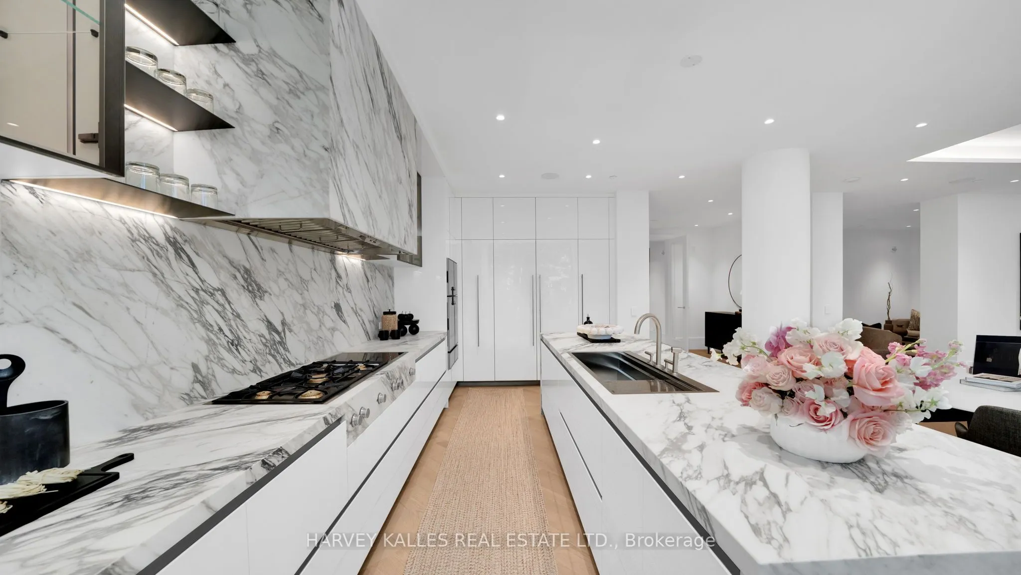 7 Dale Avenue, #304