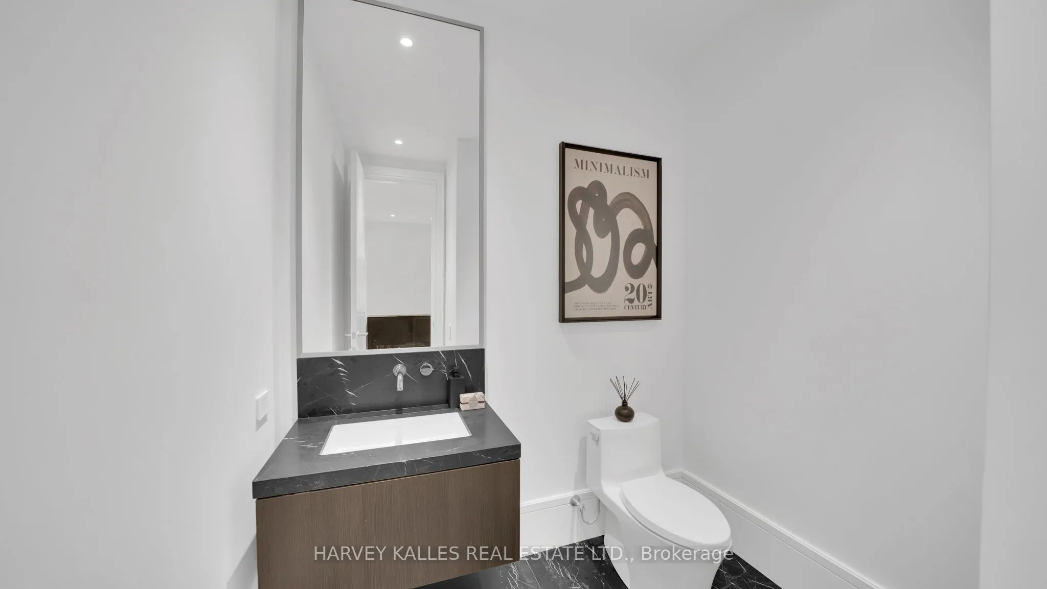 7 Dale Avenue, #304