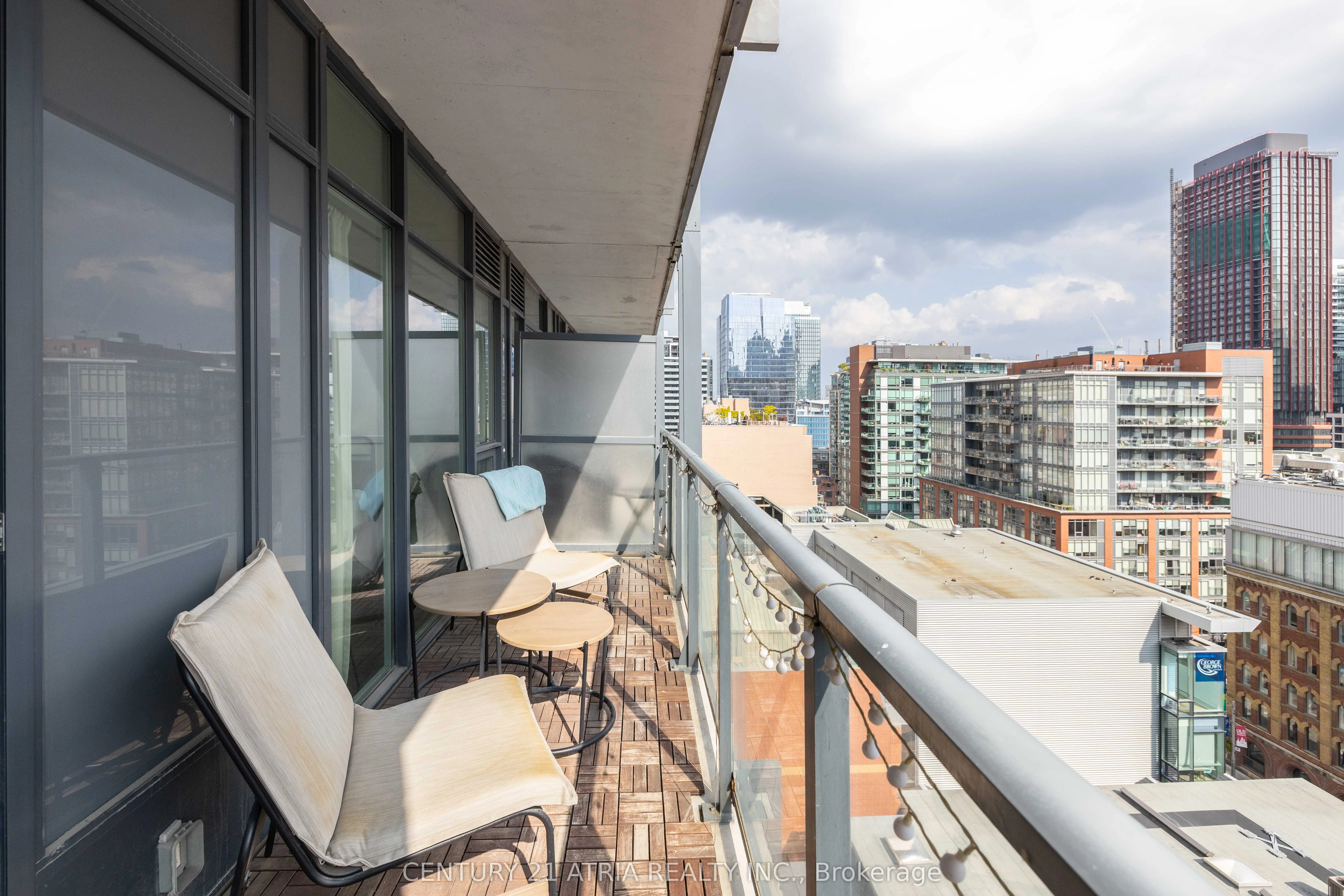 105 George Street, #1008