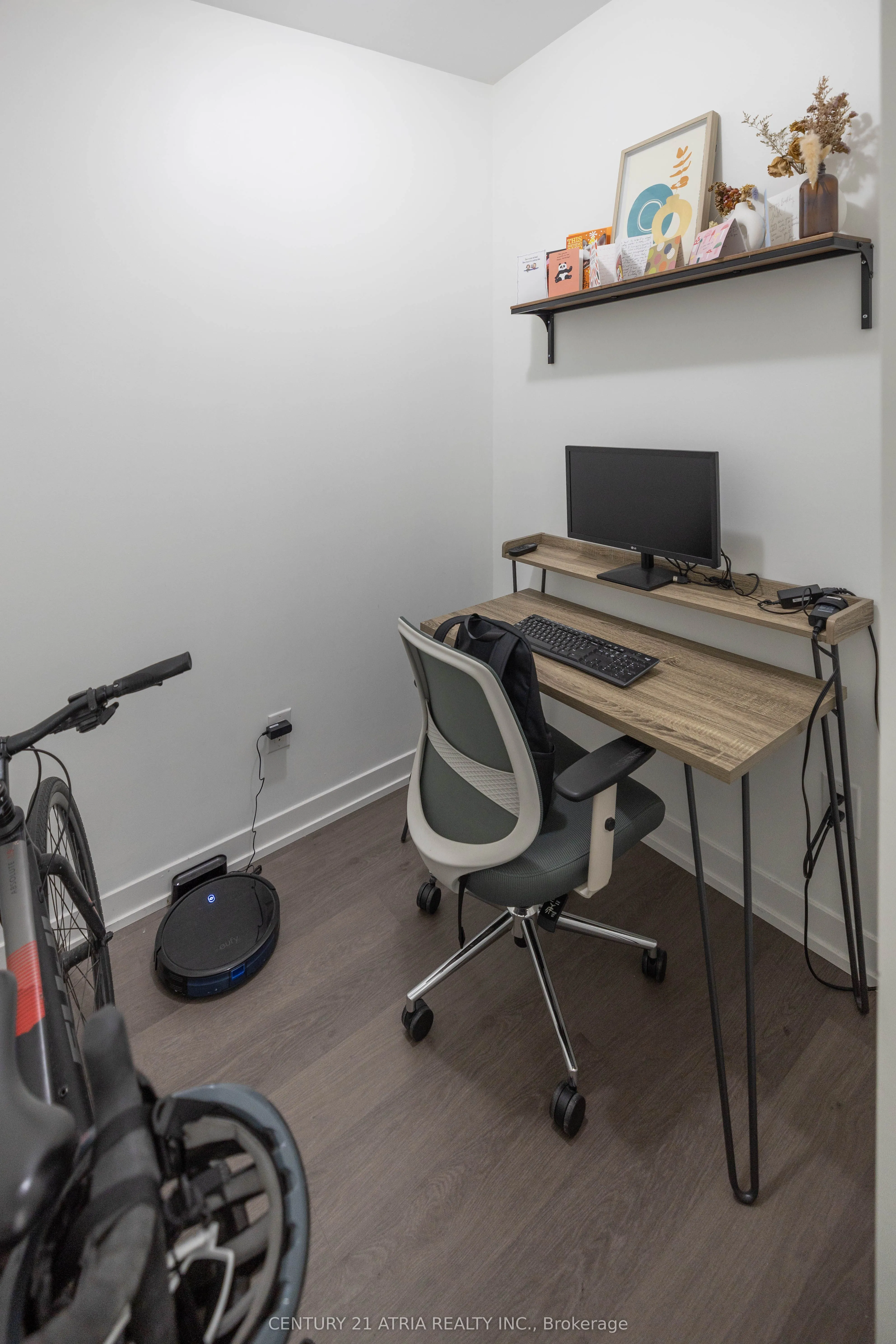 105 George Street, #1008