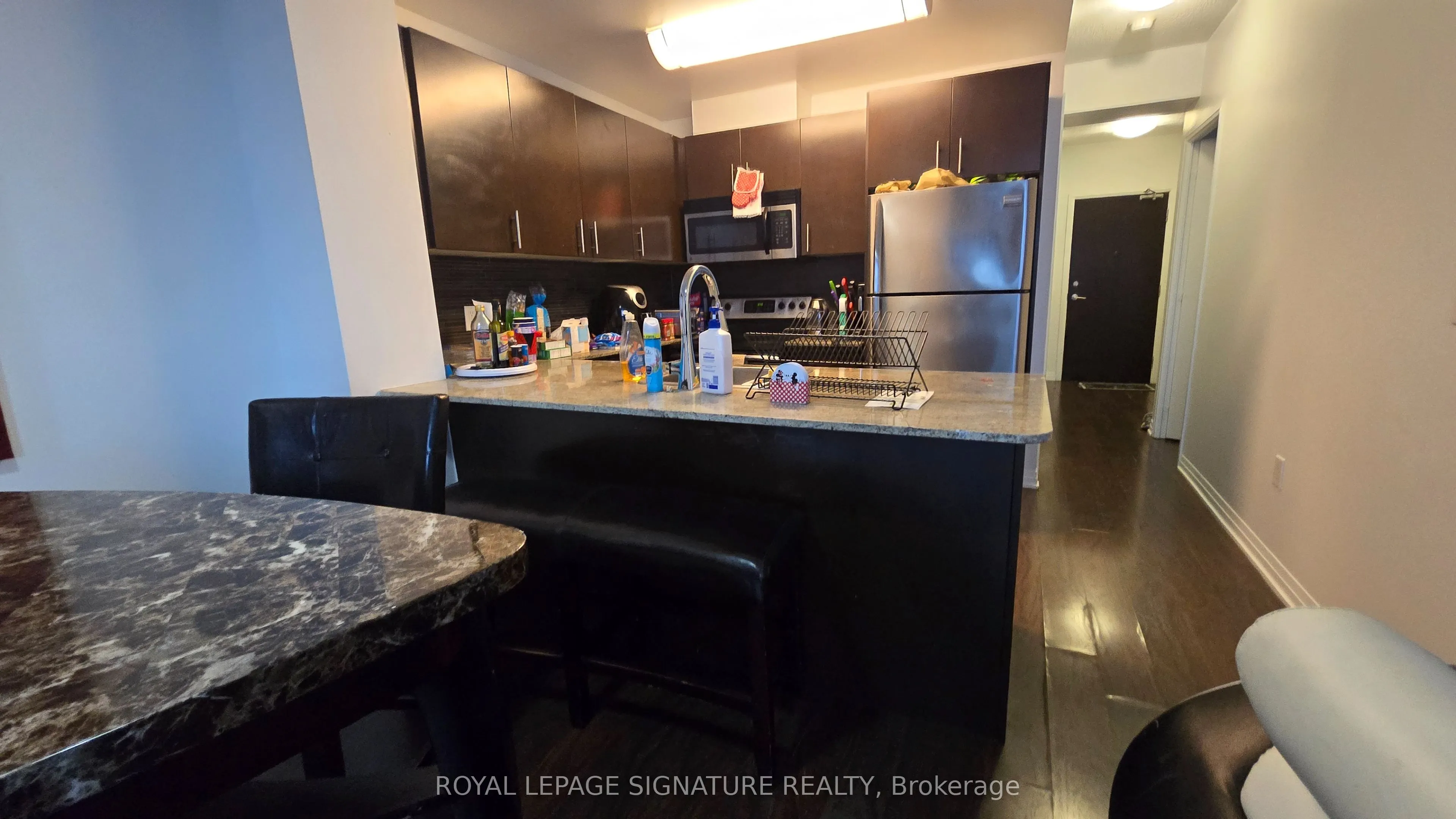 25 Cole Street, #1004