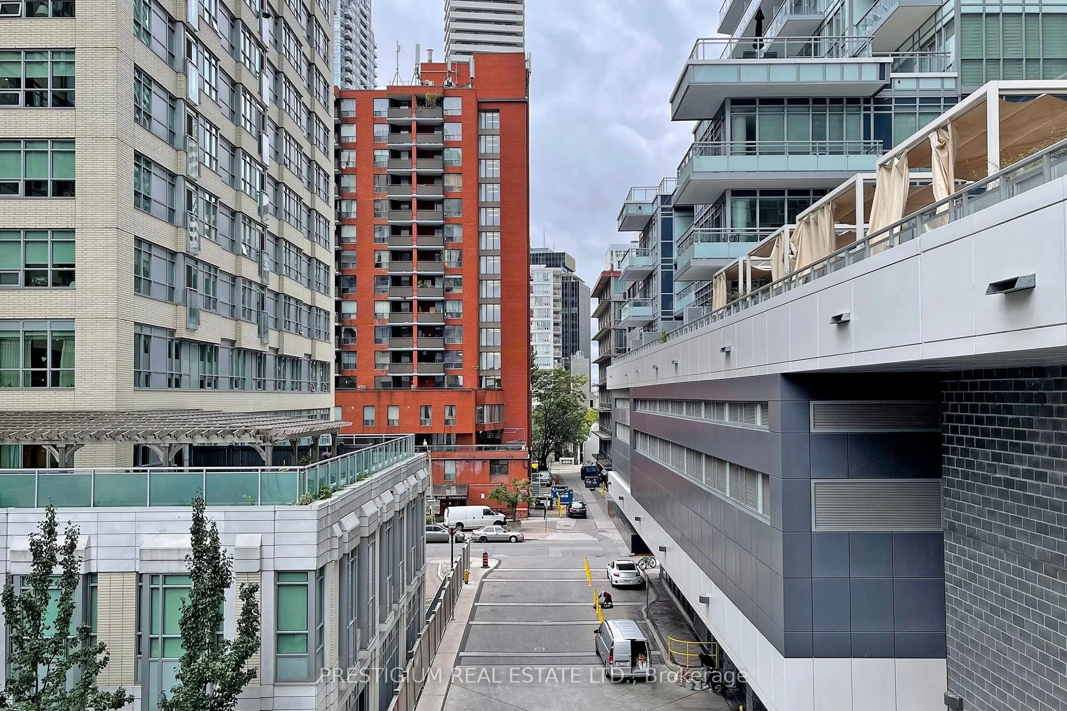 98 Lillian Street, #314
