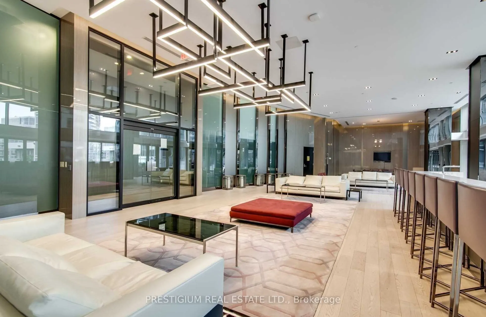 98 Lillian Street, #314