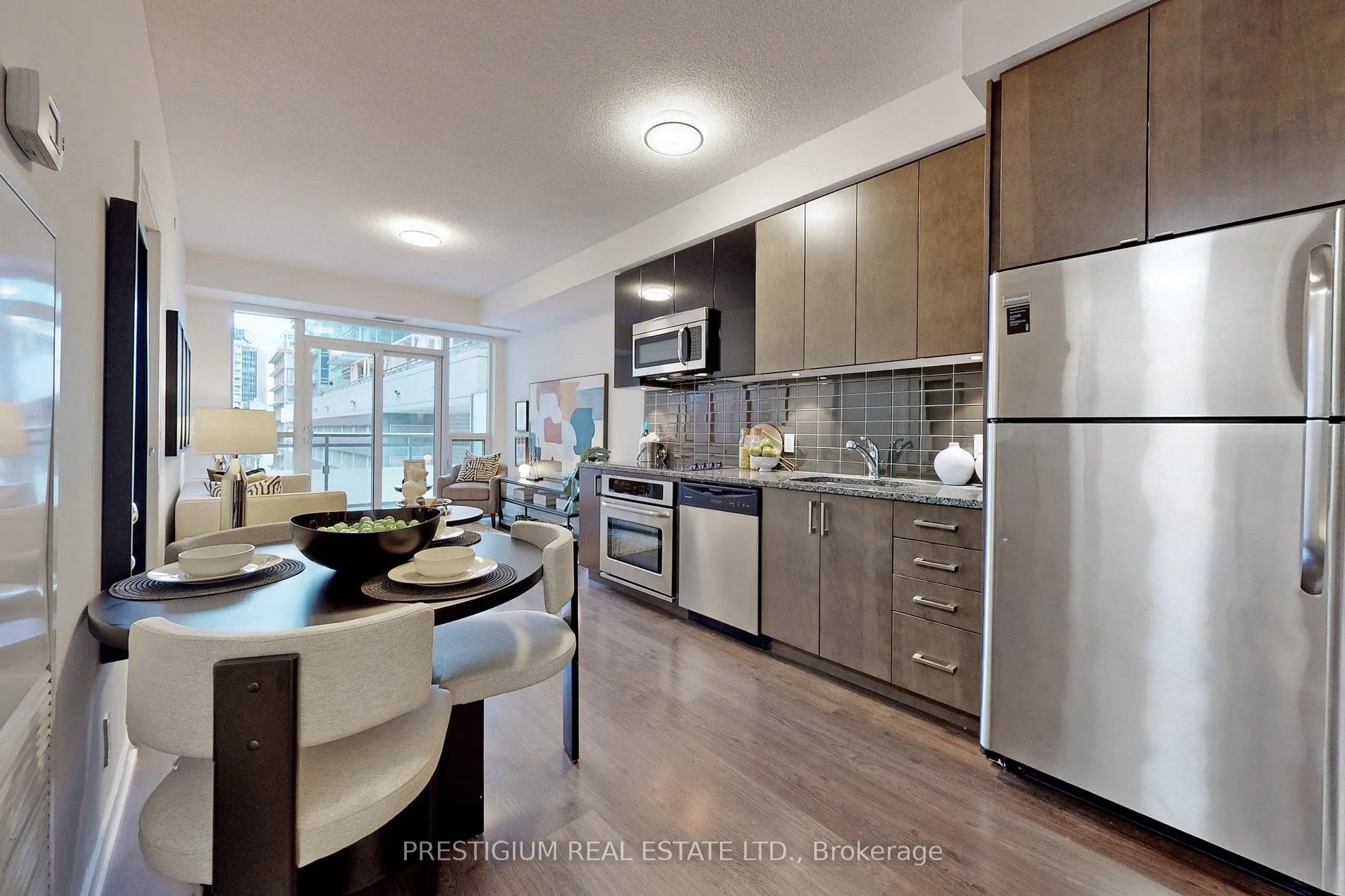 98 Lillian Street, #314