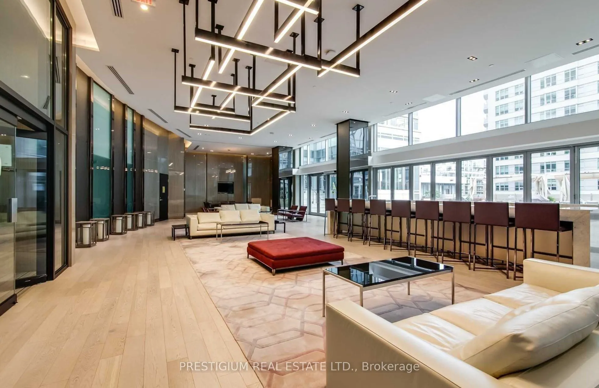 98 Lillian Street, #314