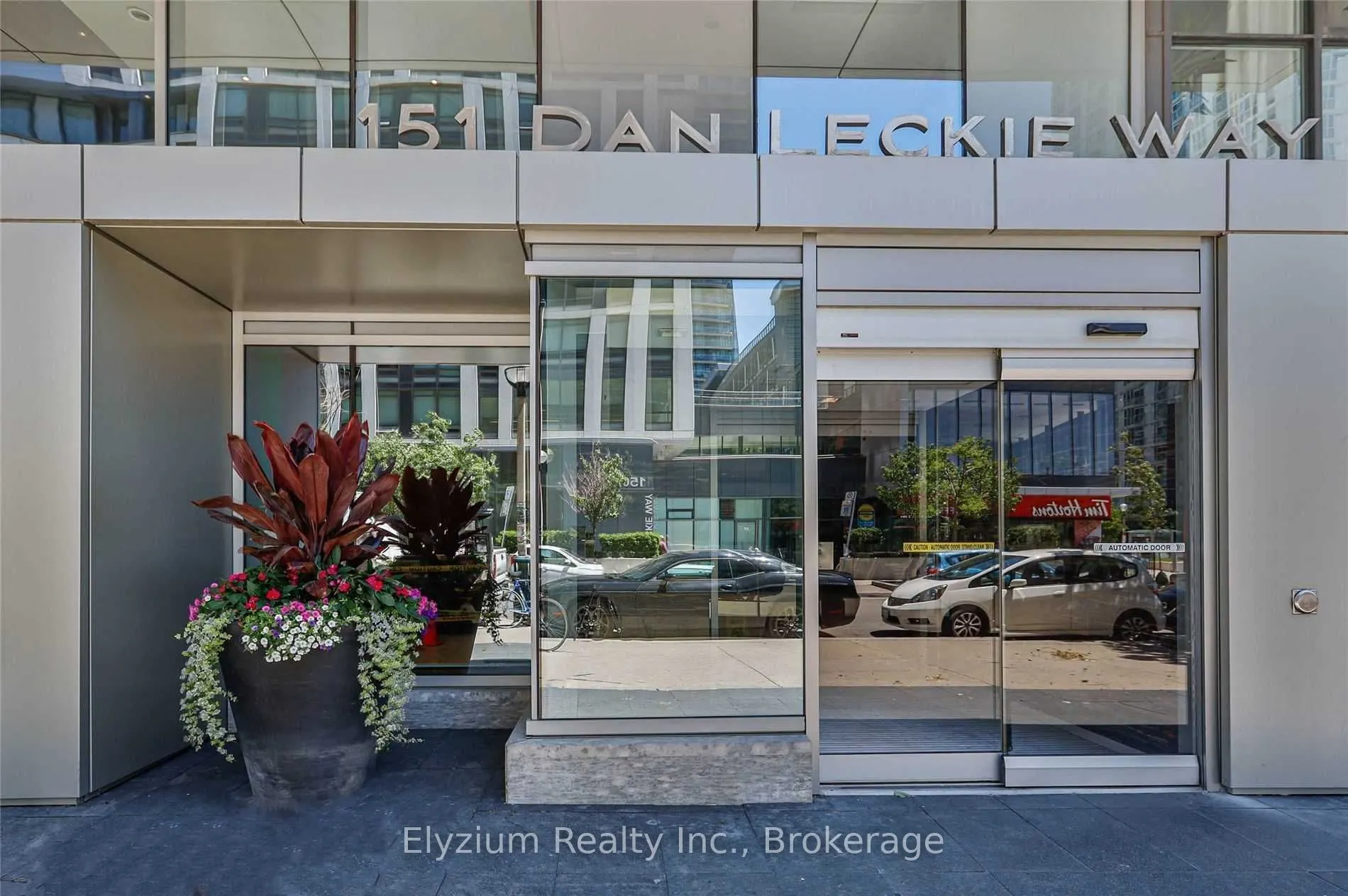 151 Dan Leckie Way, #2207