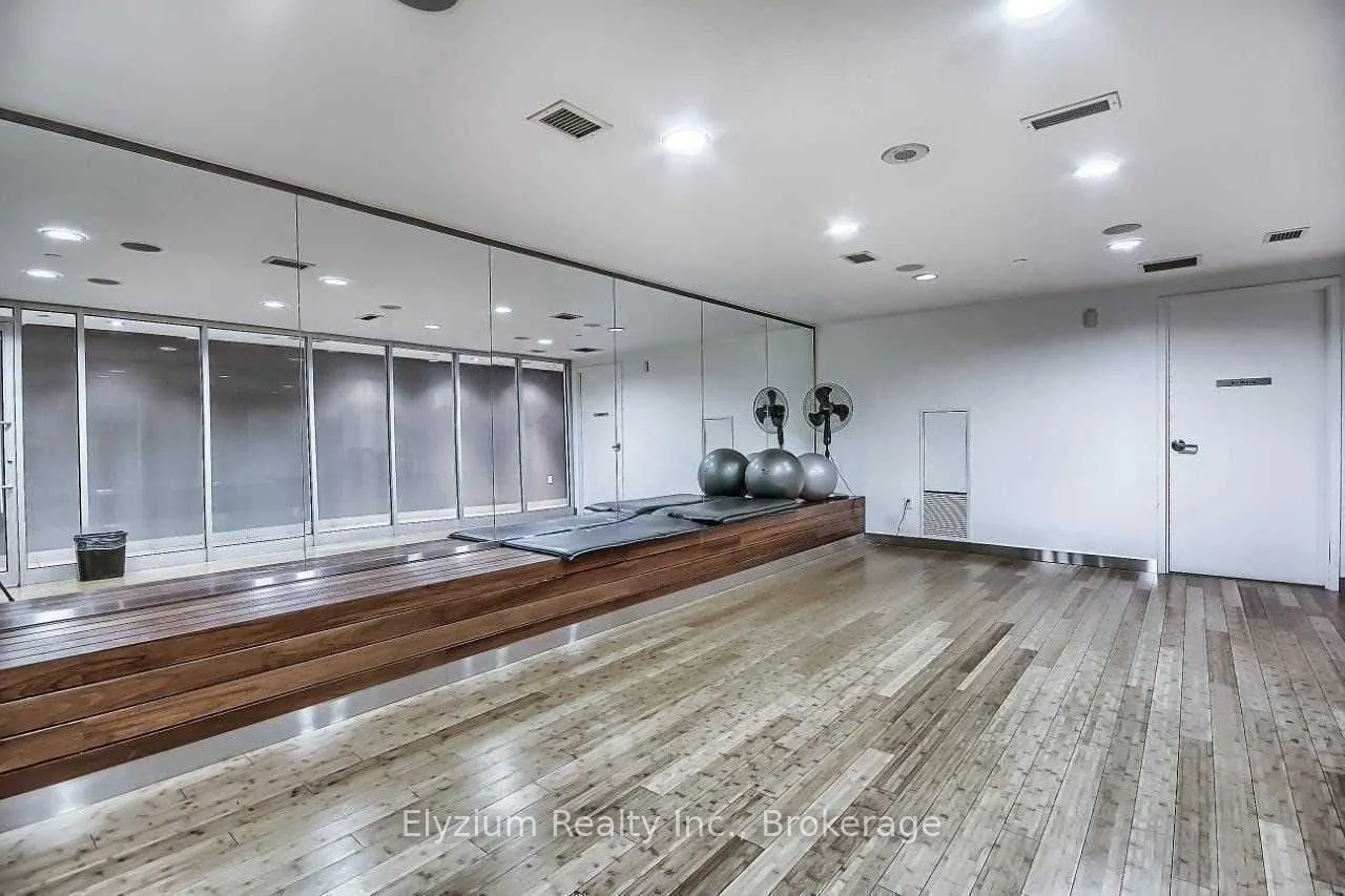 151 Dan Leckie Way, #2207