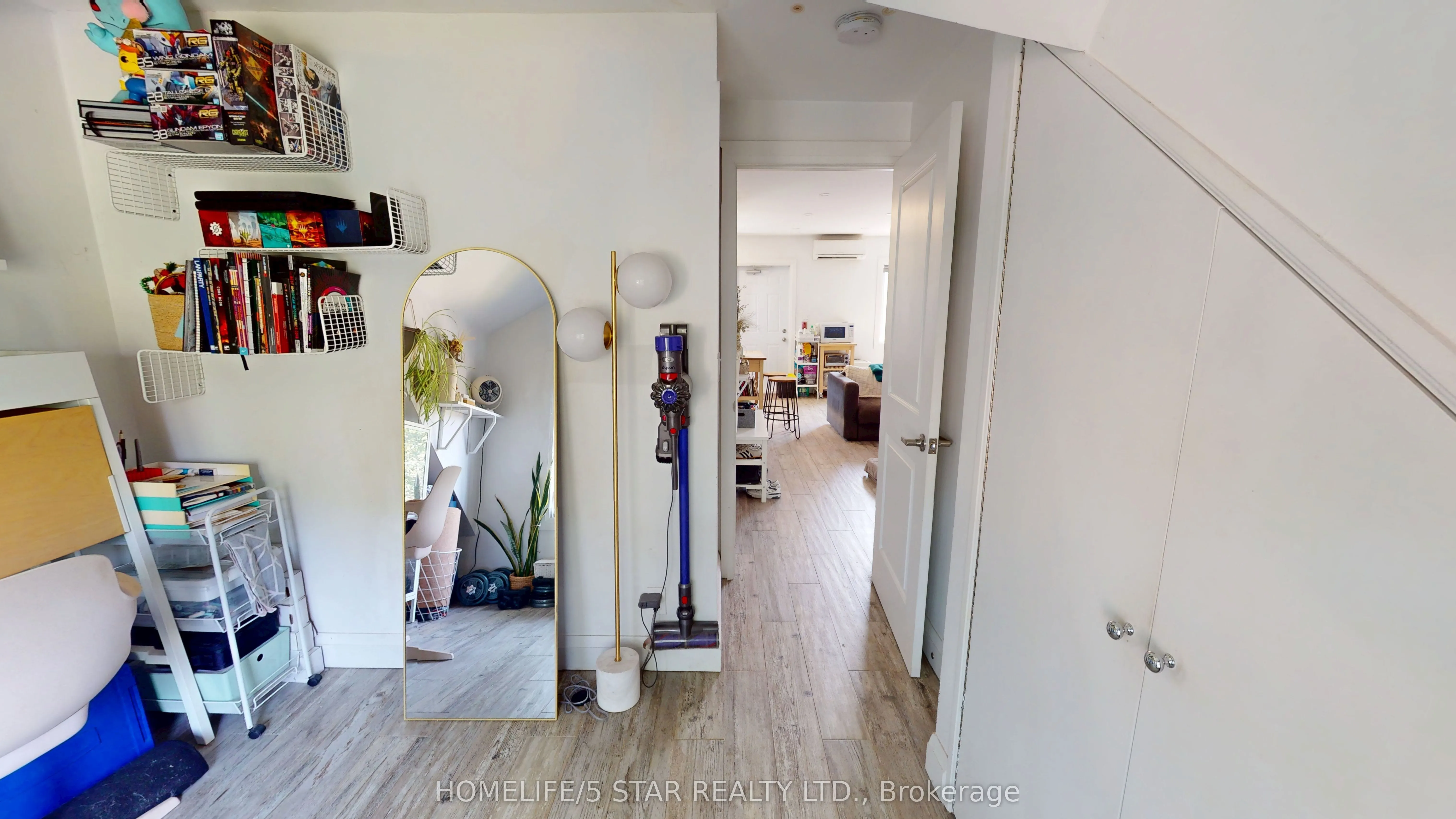 45 Dewson Street, #Apt 3