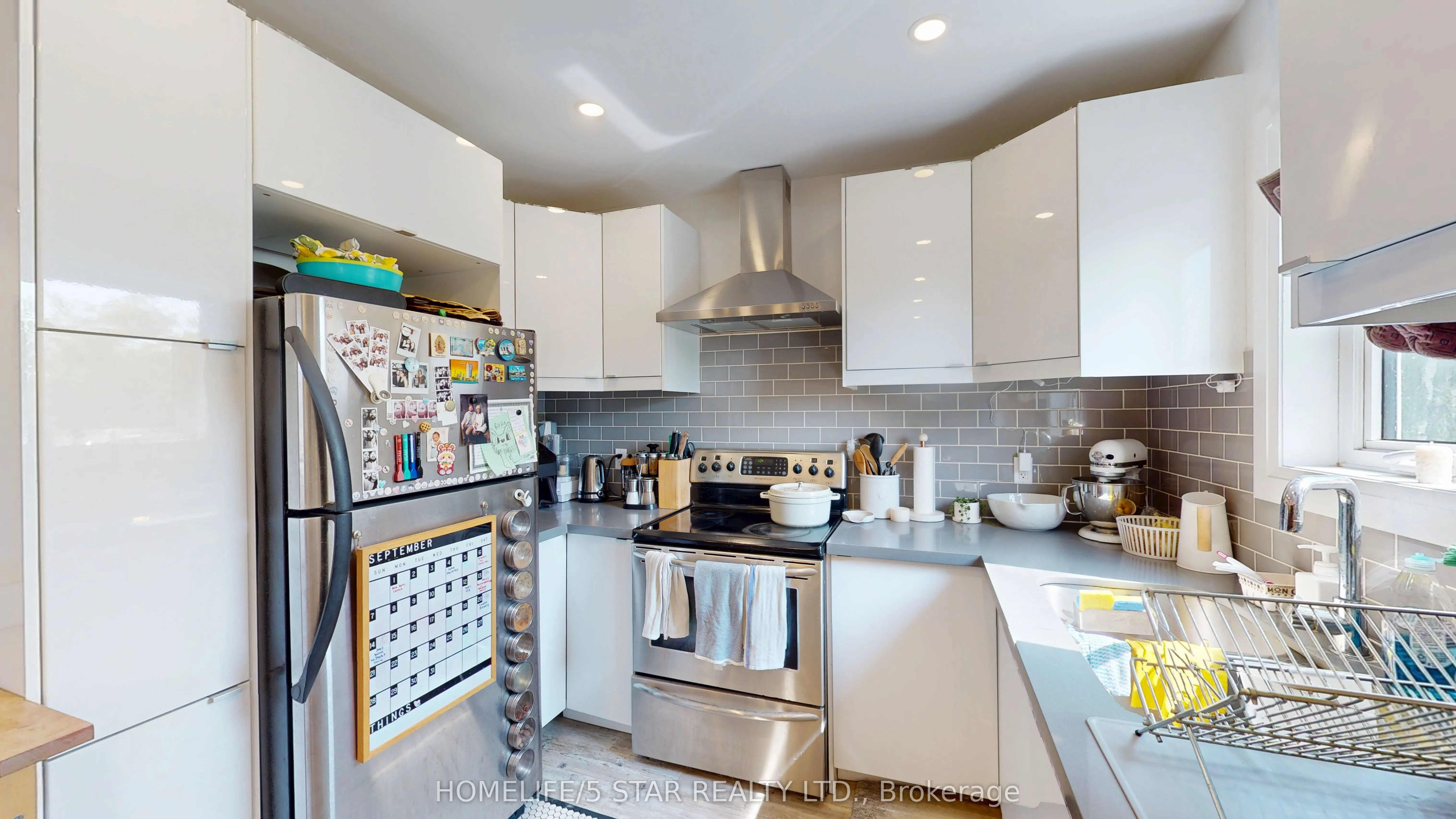 45 Dewson Street, #Apt 3