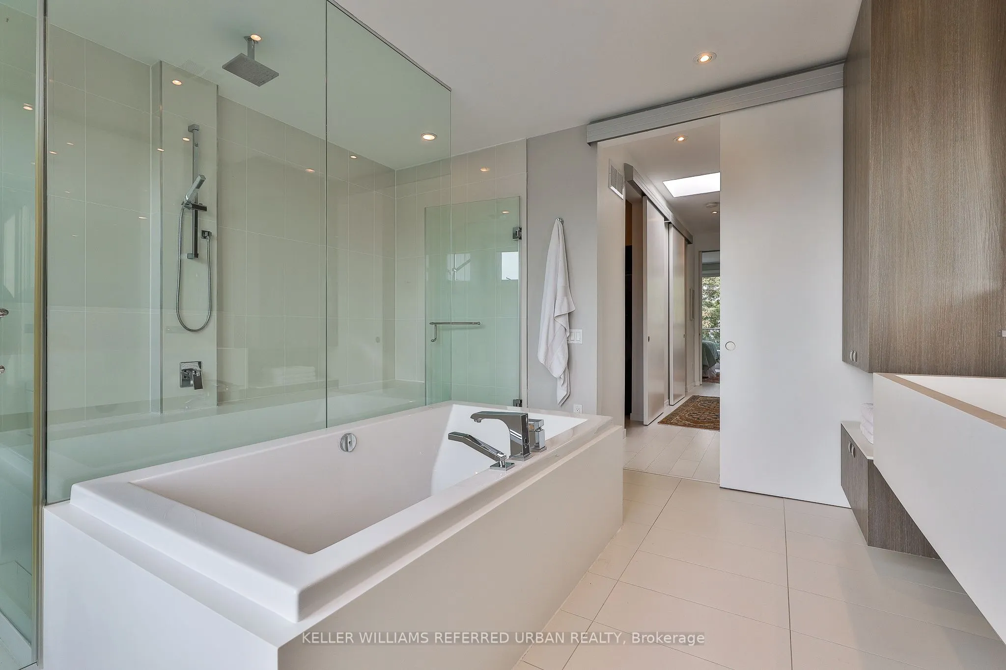 267 Roxton Road