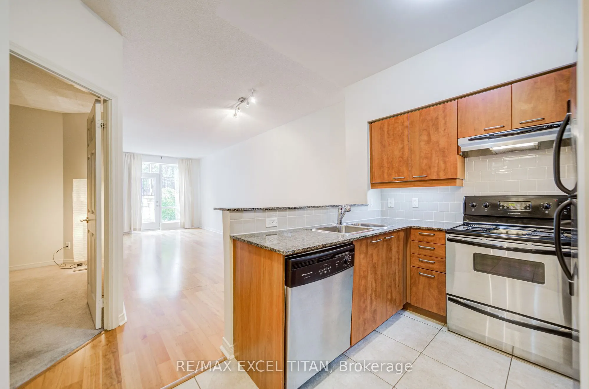 455 Rosewell Avenue, #110