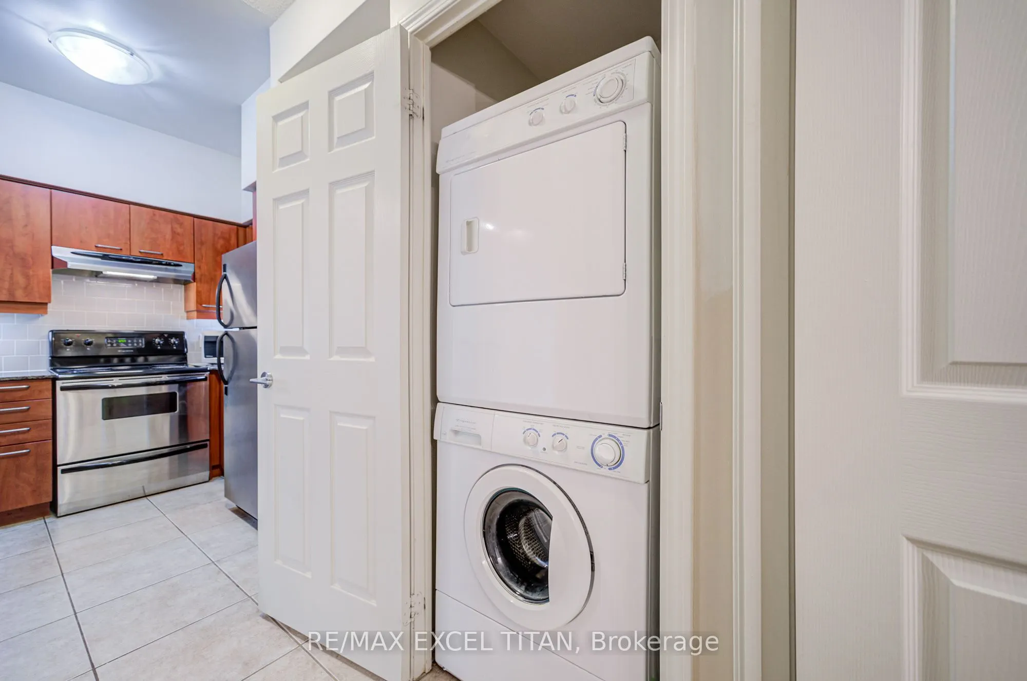 455 Rosewell Avenue, #110