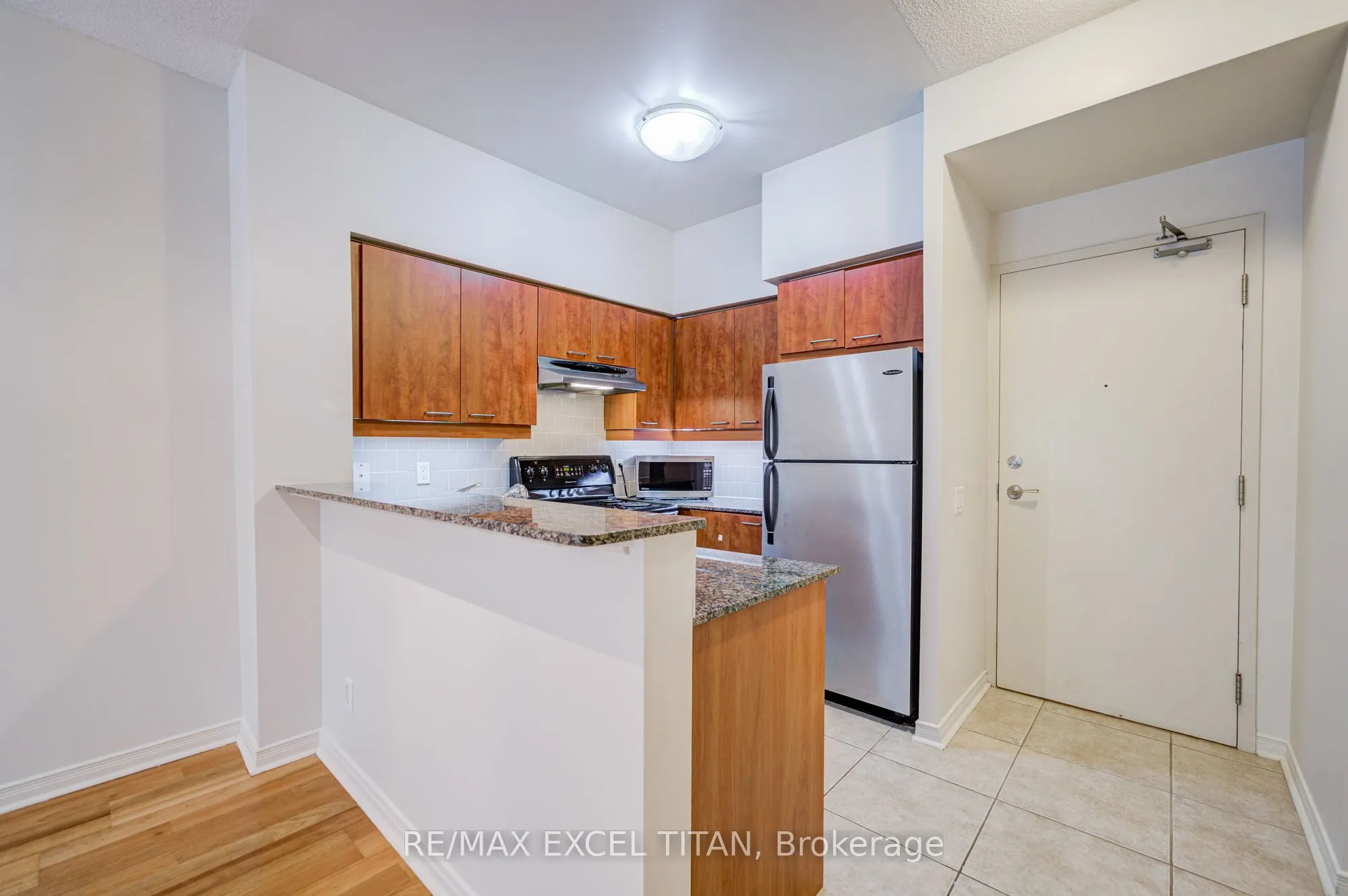 455 Rosewell Avenue, #110