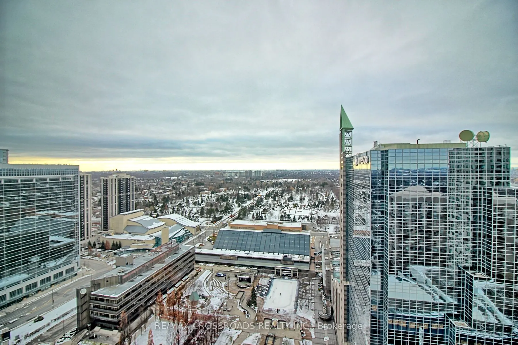 8 Hillcrest Avenue, #2903