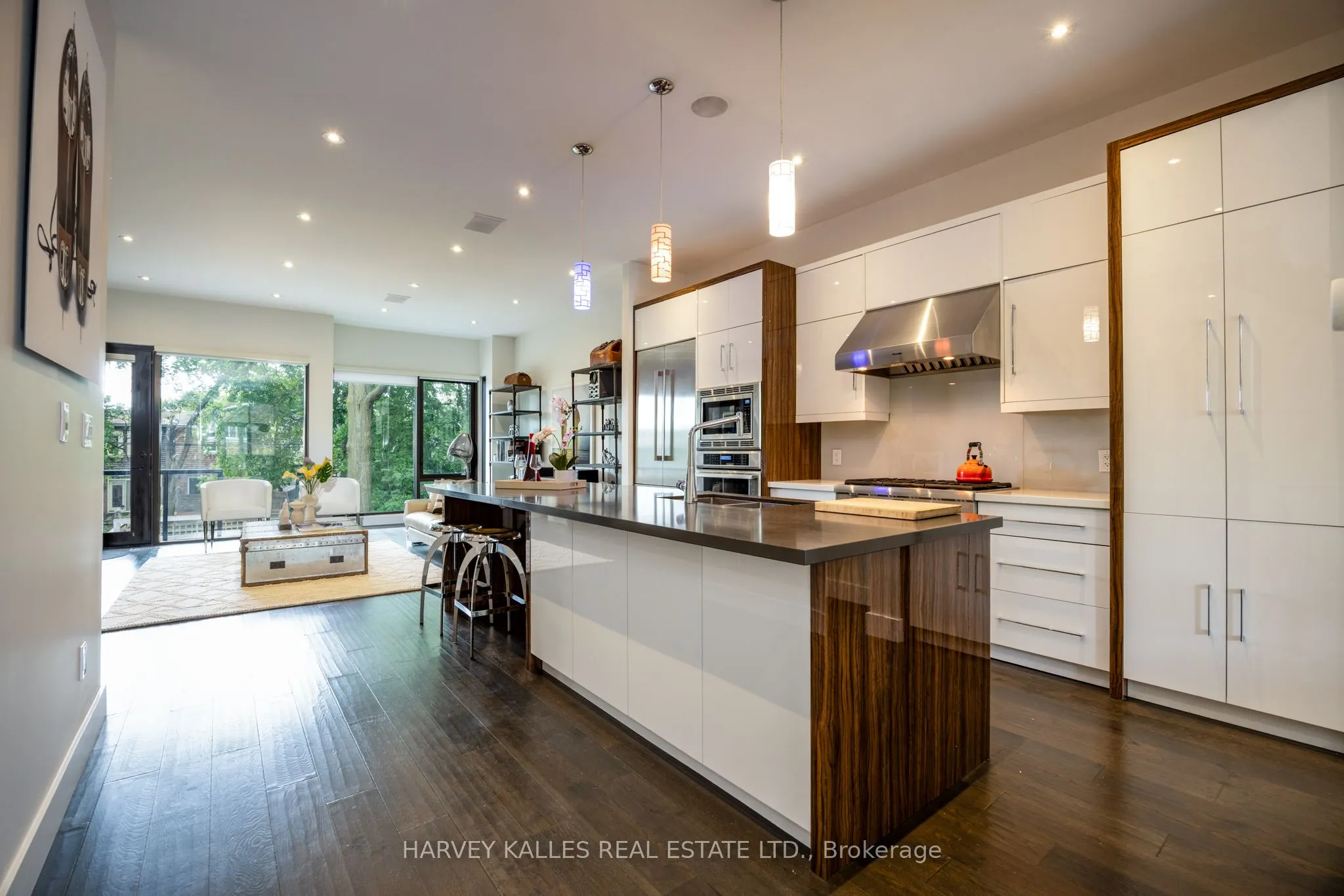 397 Soudan Avenue