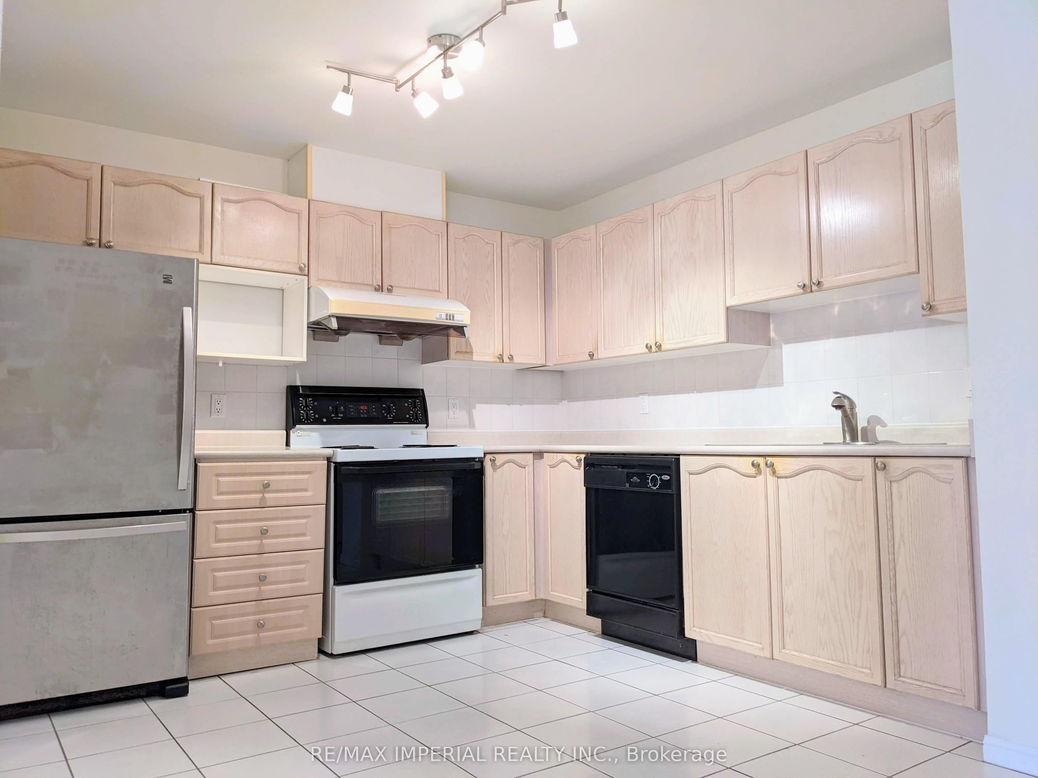313 Grandview Way, #23