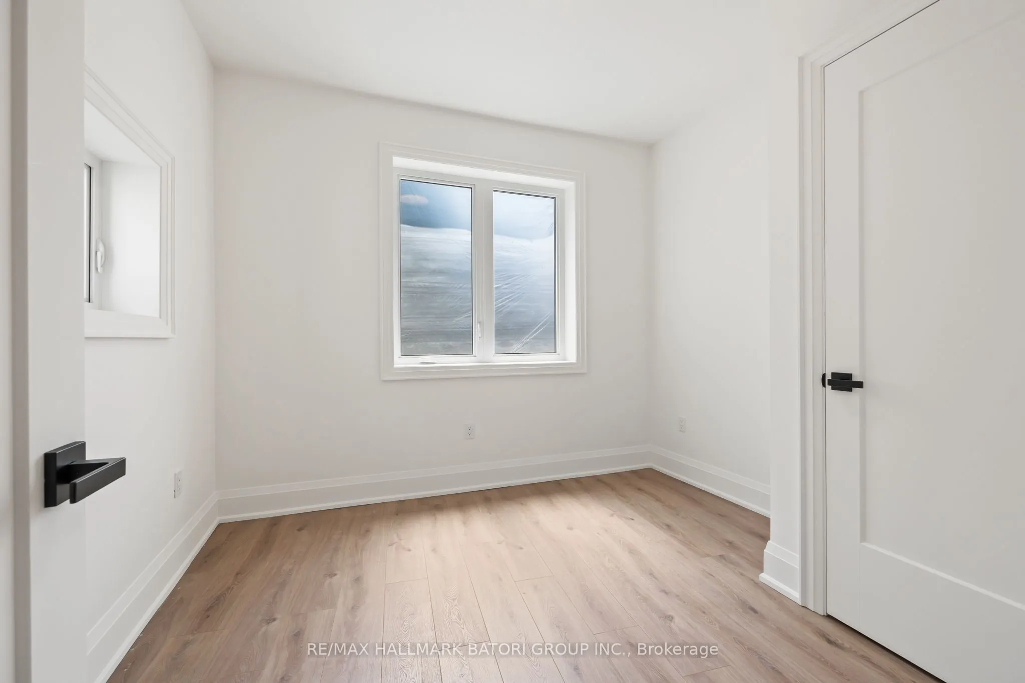 18 Keewatin Avenue, #1
