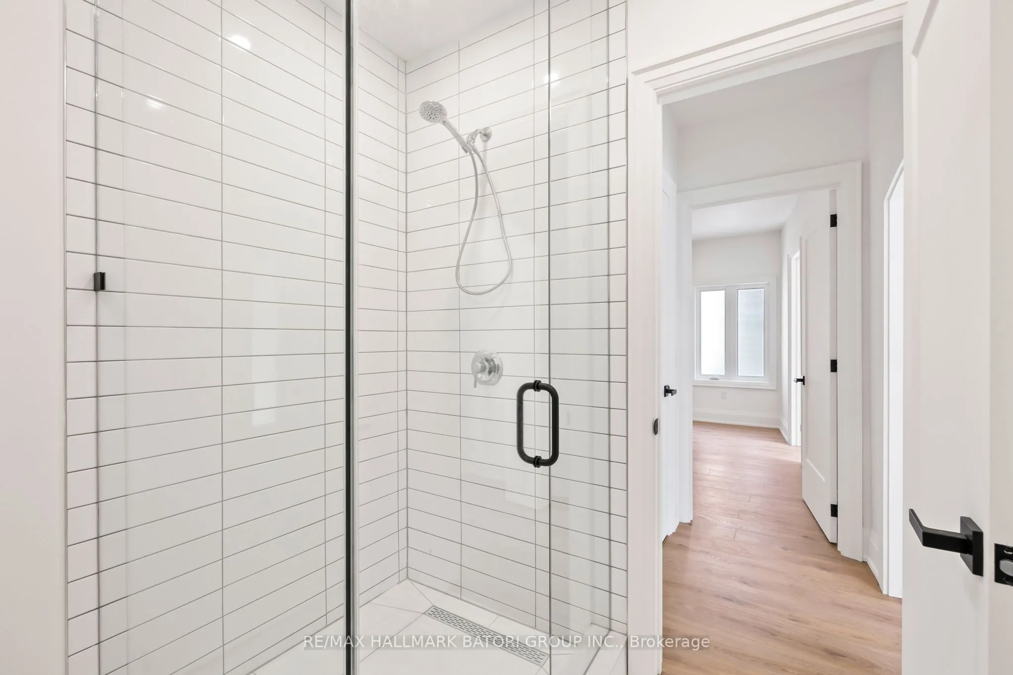 18 Keewatin Avenue, #1