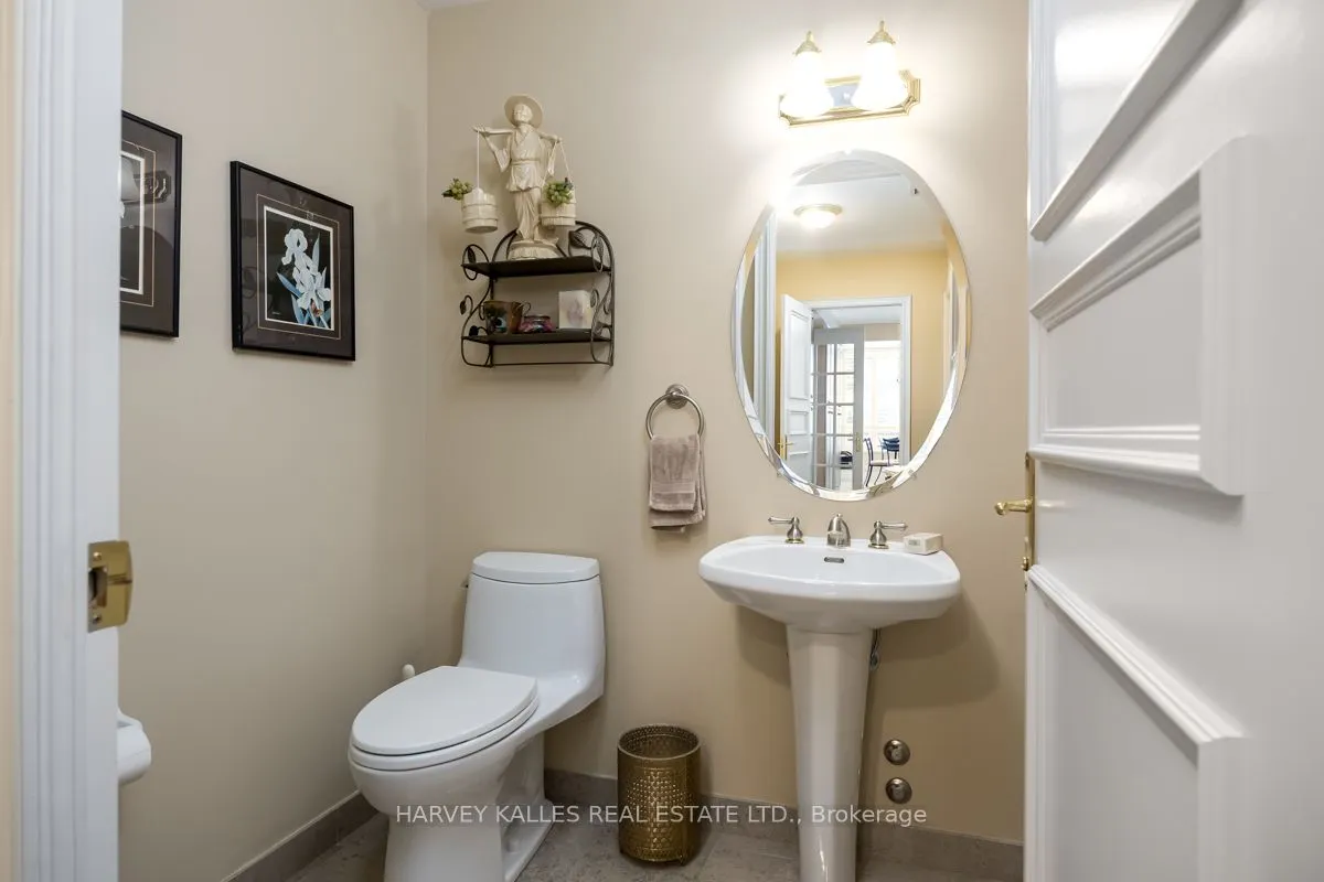 3600 Yonge Street, #727