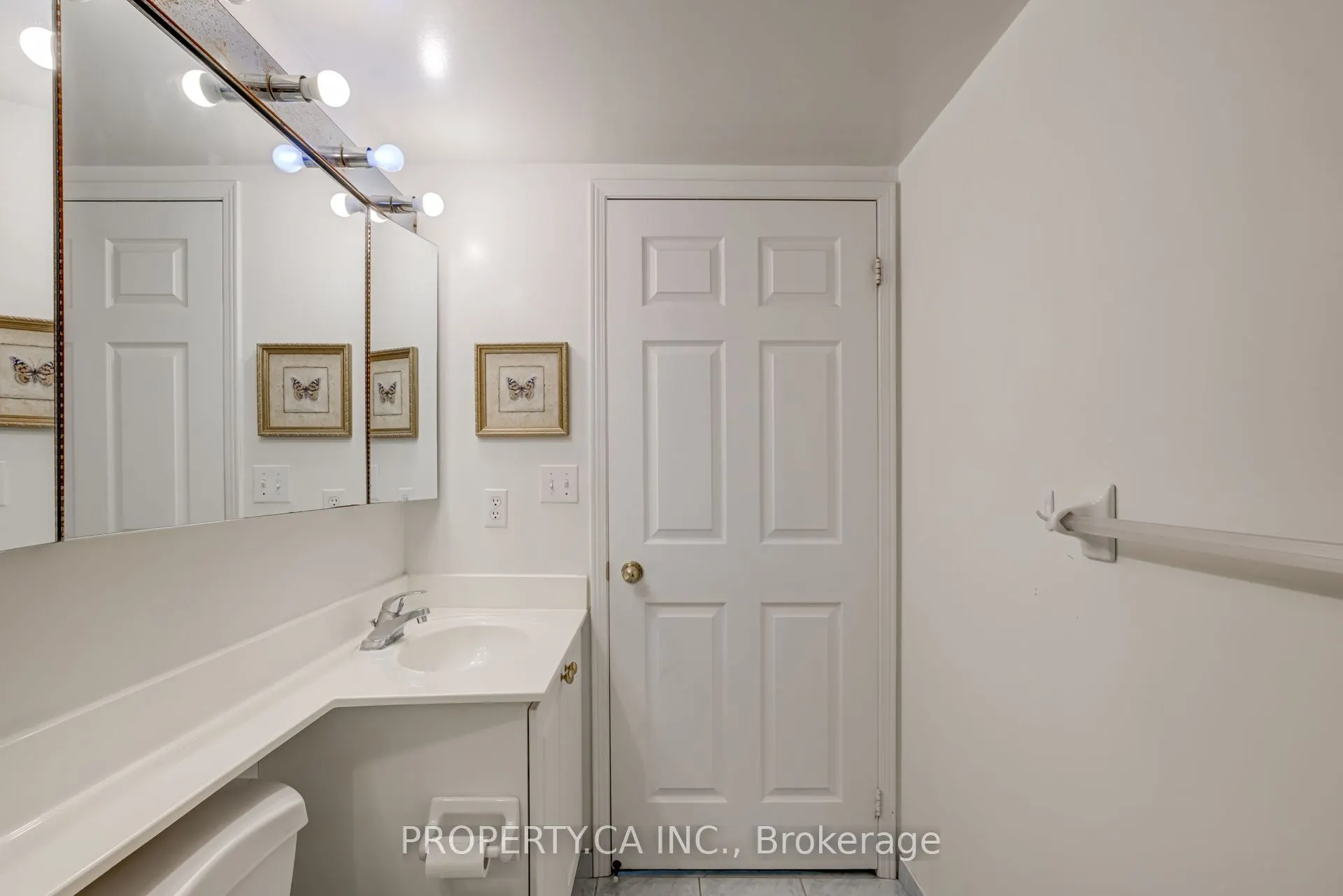 29 Pemberton Avenue, #206