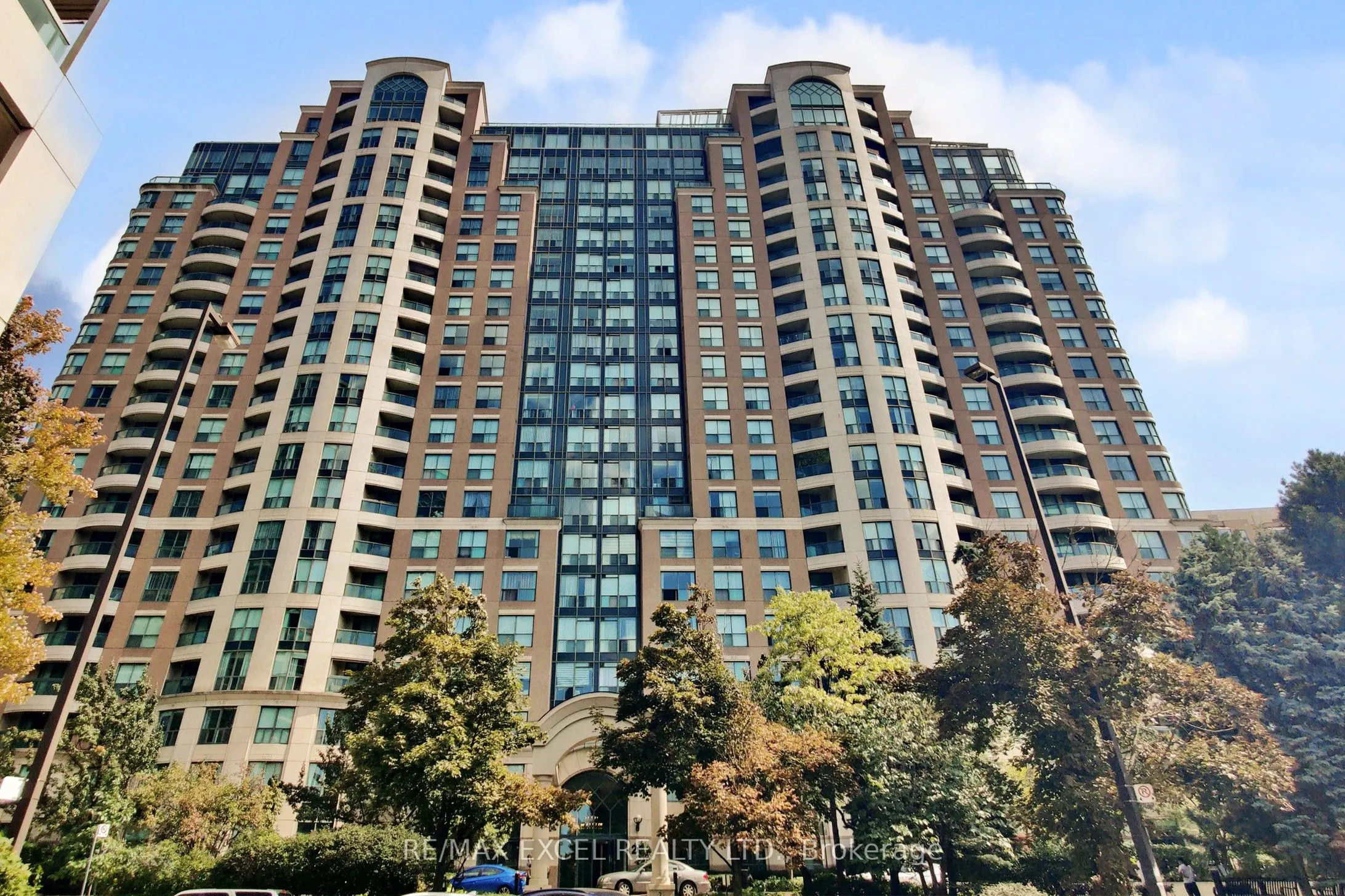 23 Lorraine Drive, #906