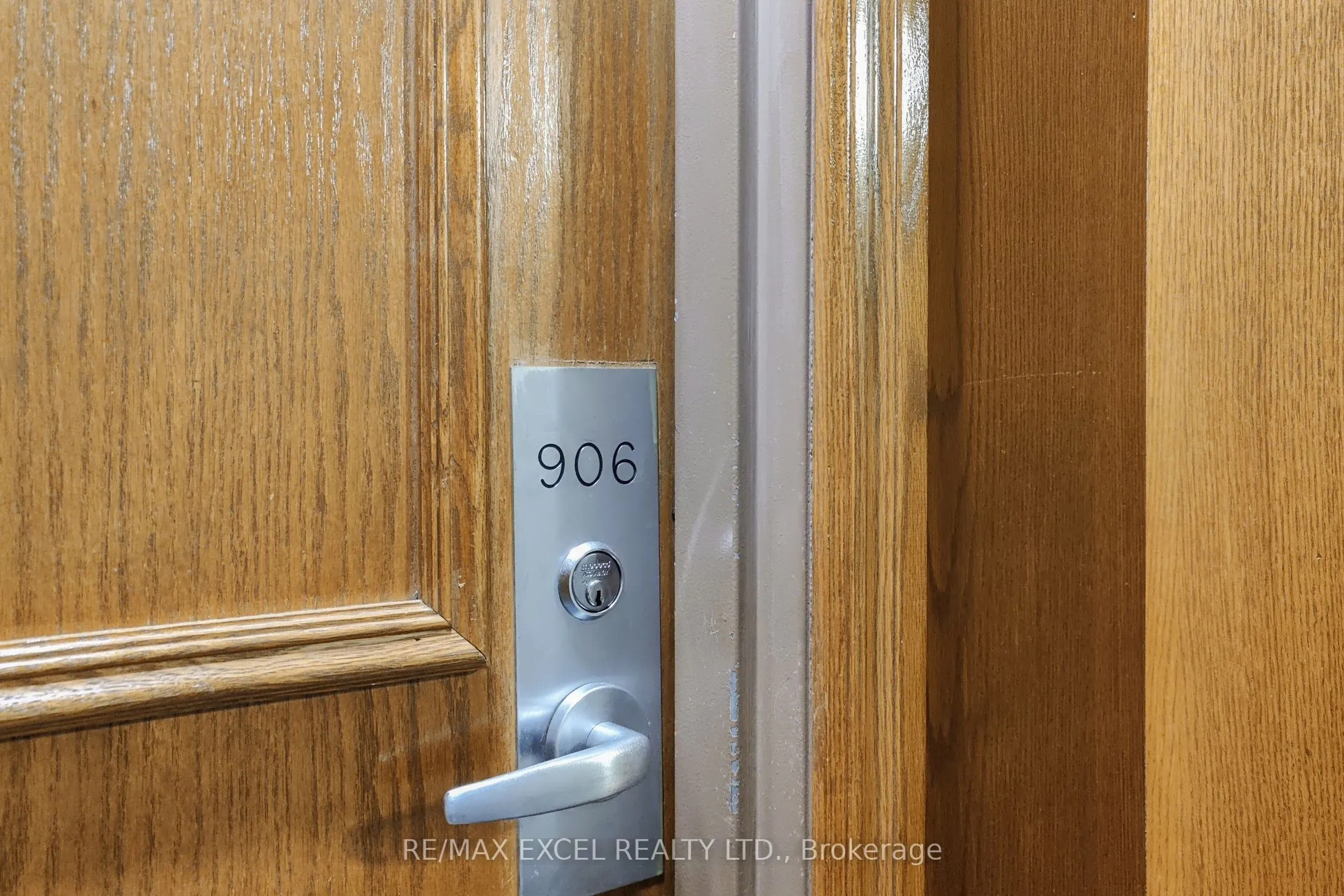 23 Lorraine Drive, #906