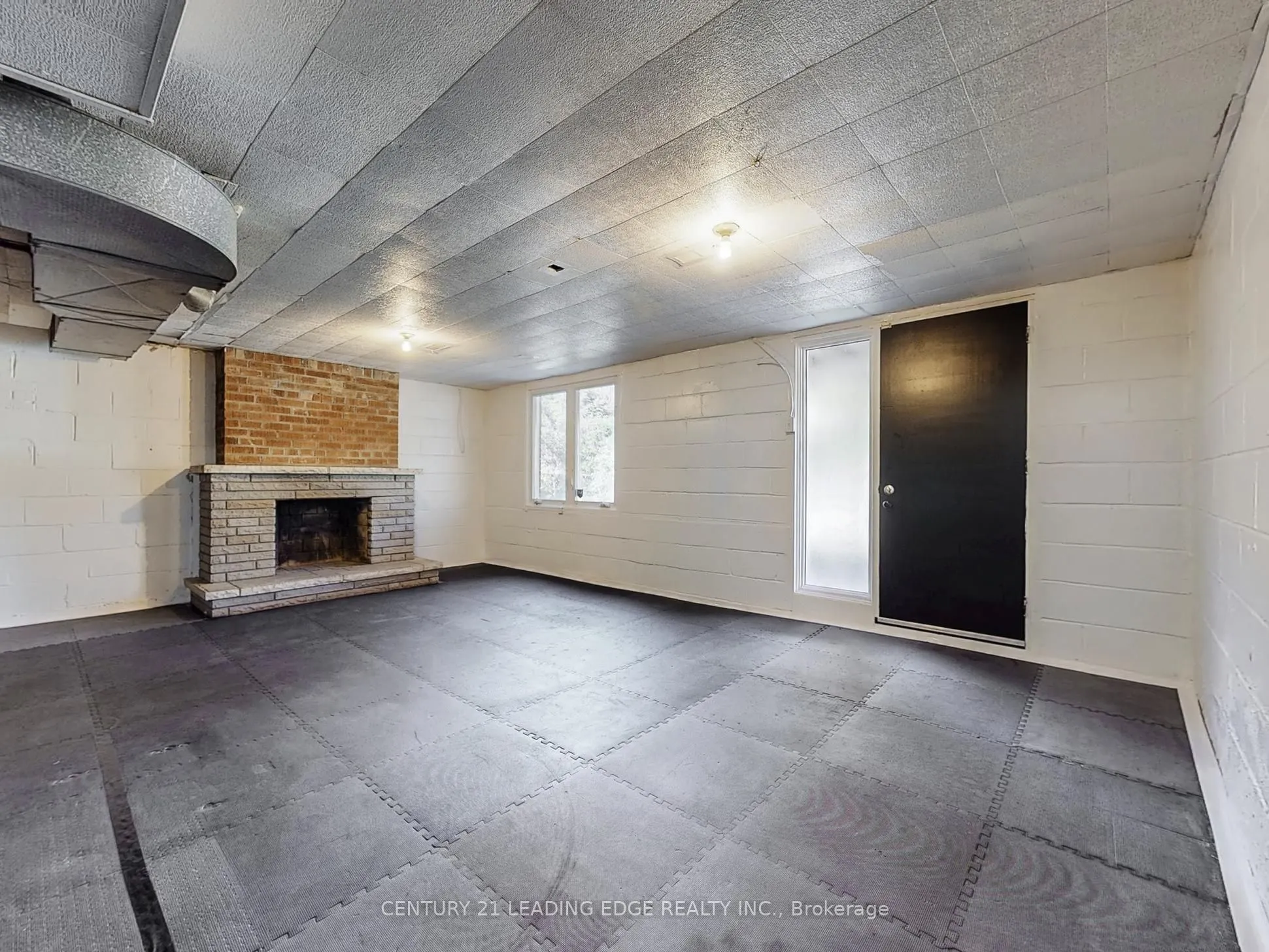 78 RUSCICA Drive