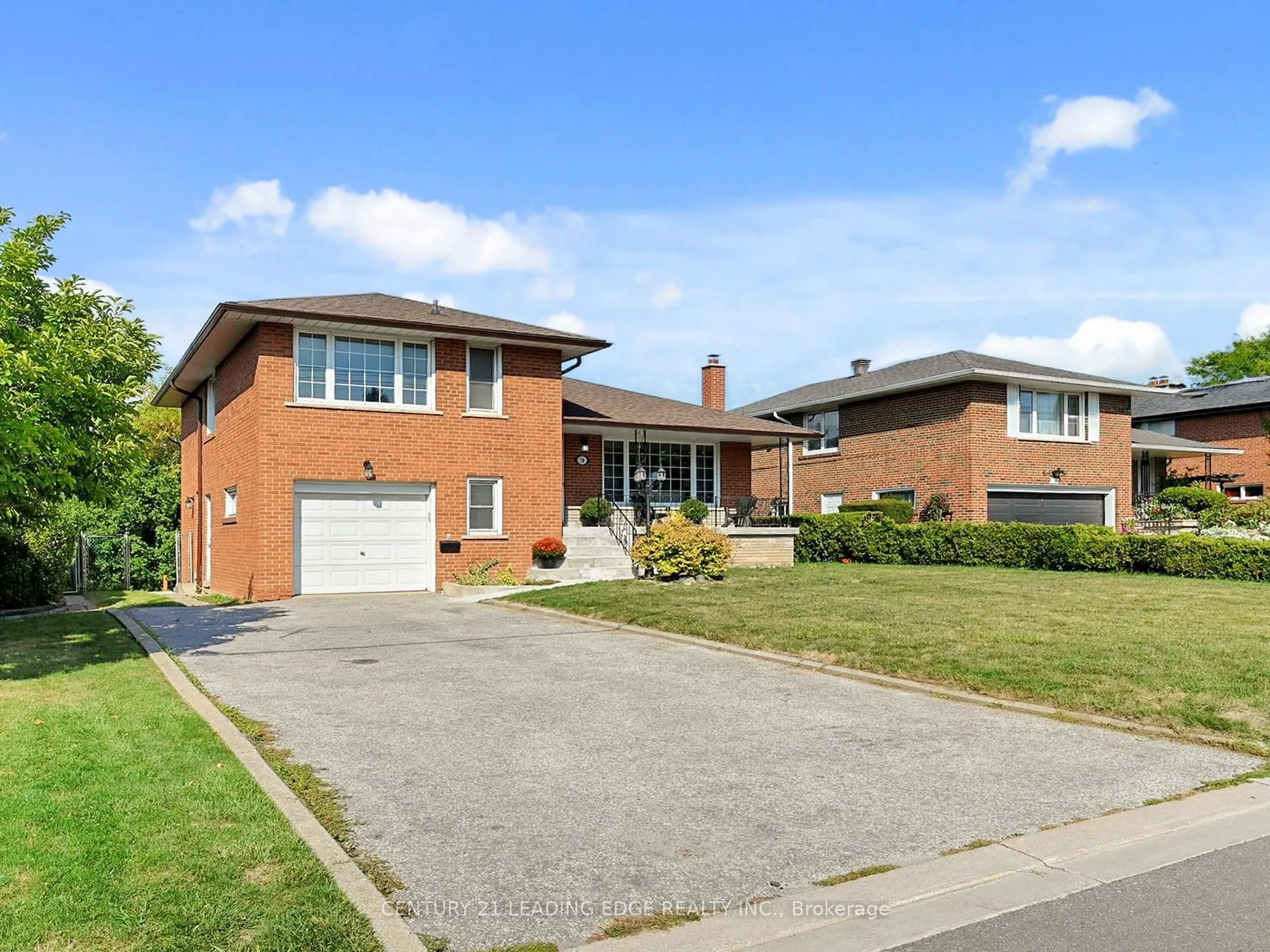 78 RUSCICA Drive
