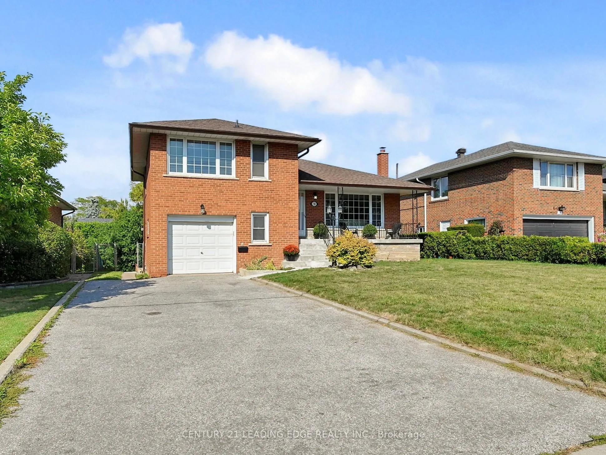 78 RUSCICA Drive