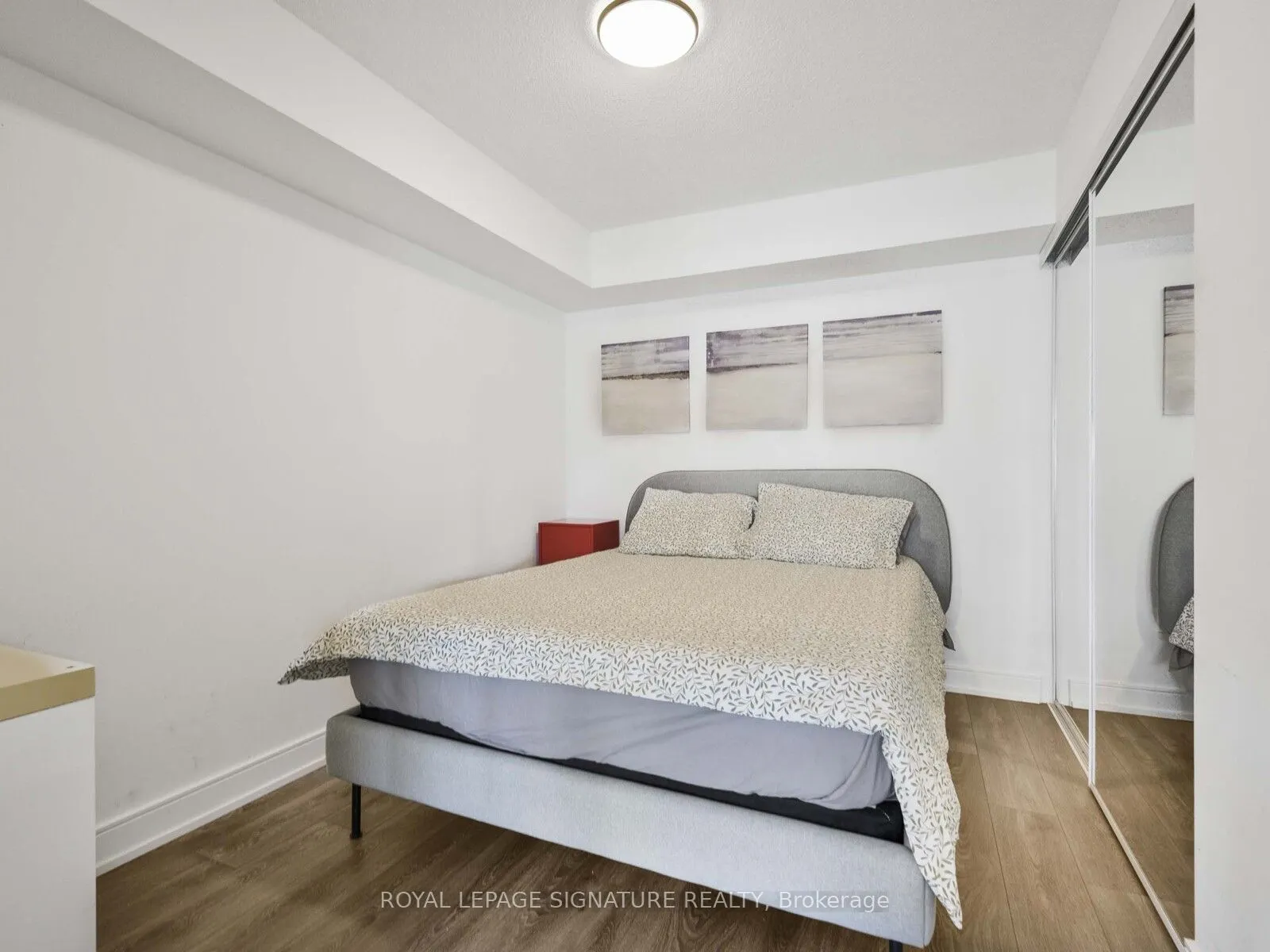 89 McGill Street, #1912