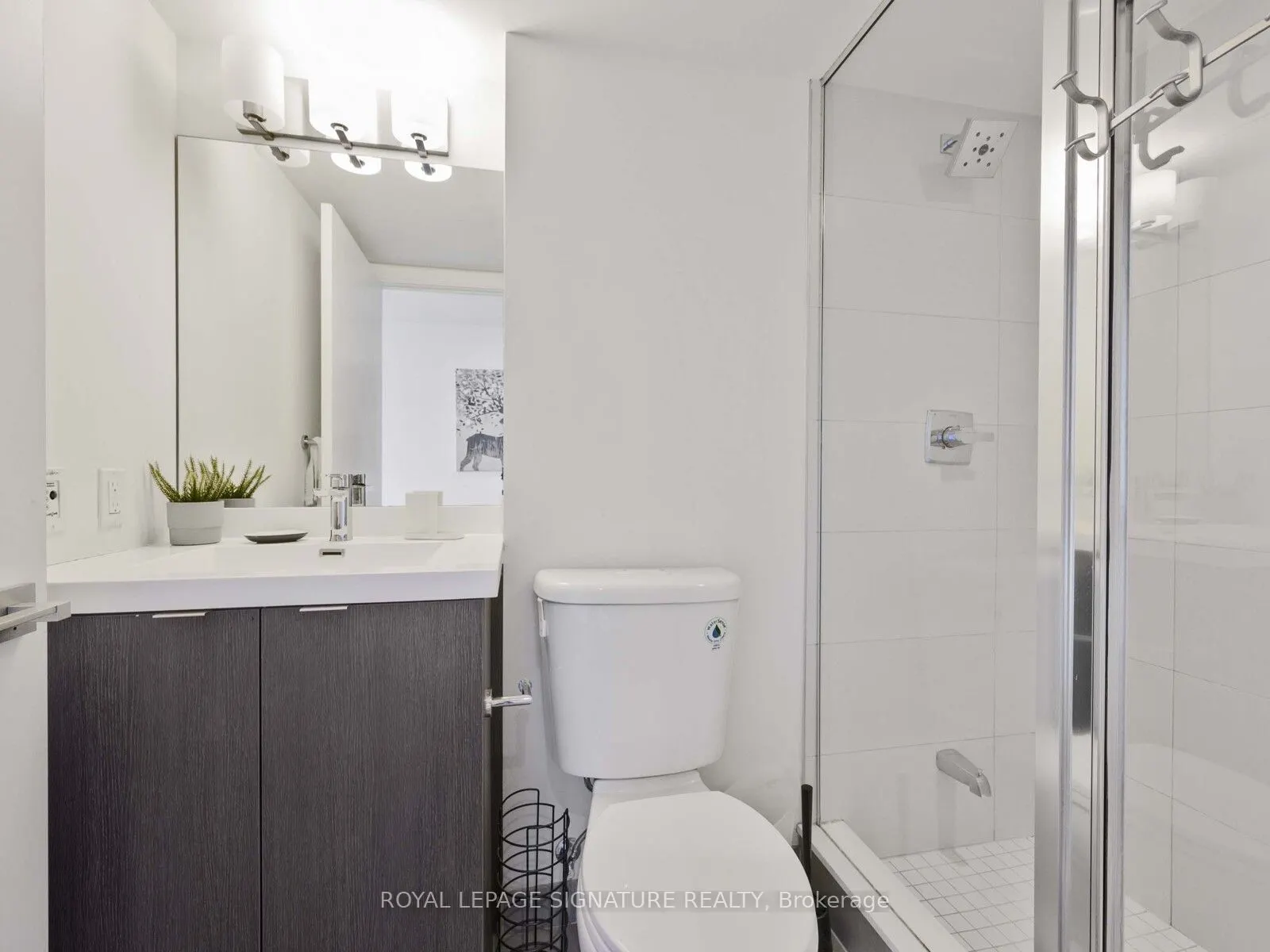 89 McGill Street, #1912
